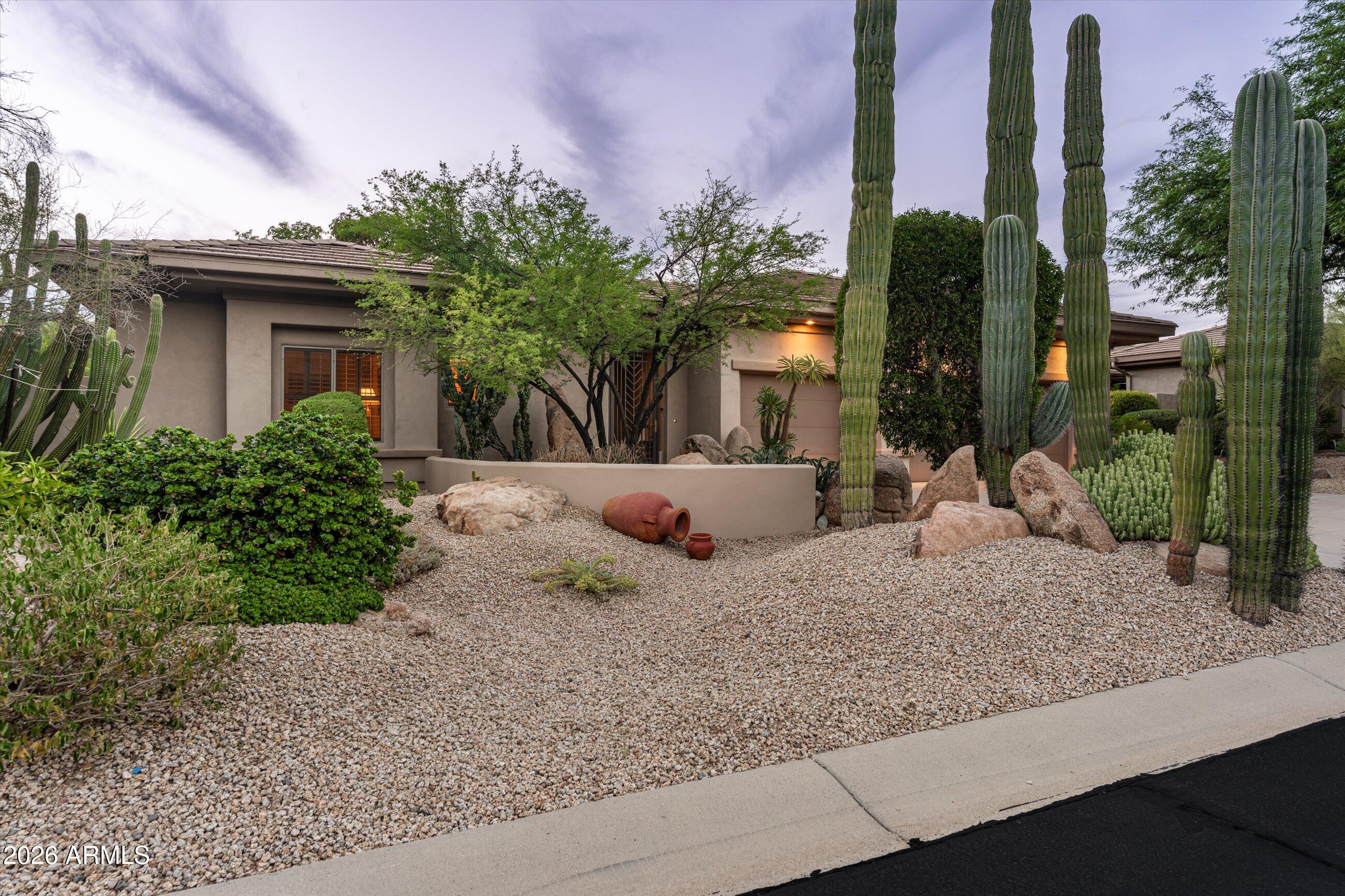 7386 E BRISA Drive