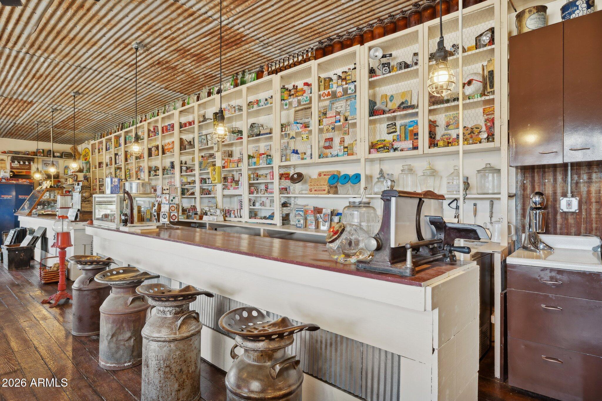 47966 N AZ HIGHWAY 288 --