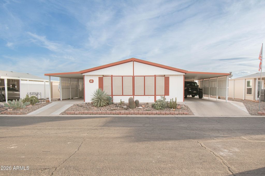 Photo of 3700 S Tomahawk Road #95, Apache Junction, AZ 85119 (MLS # 6984581)