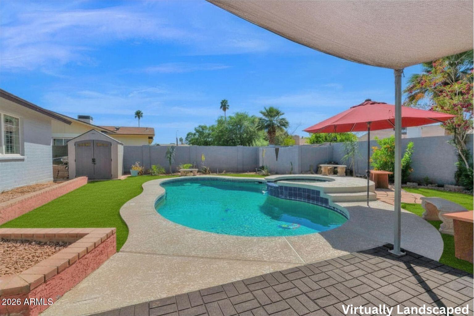 2103 W PALOMINO Drive