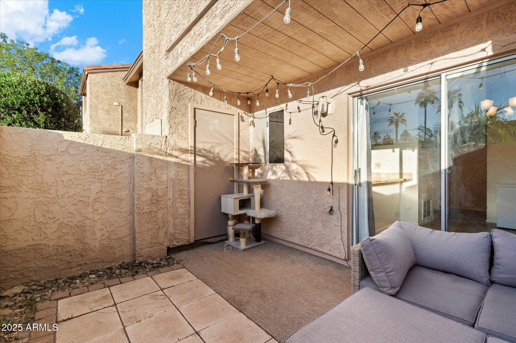 1942 S EMERSON -- 130