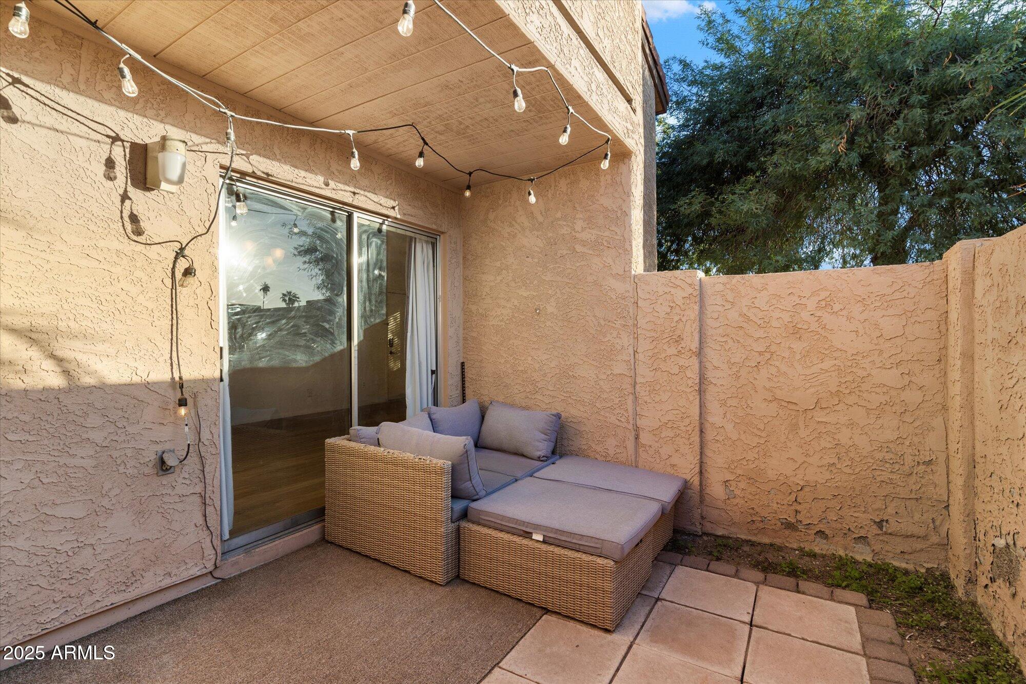 1942 S EMERSON -- 130