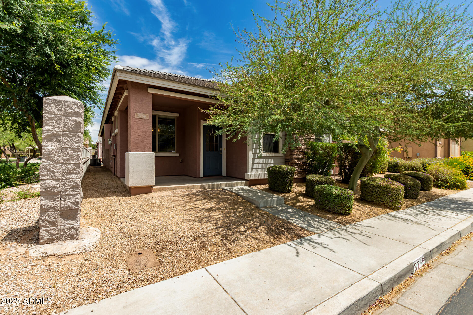 3756 E Kerry Lane