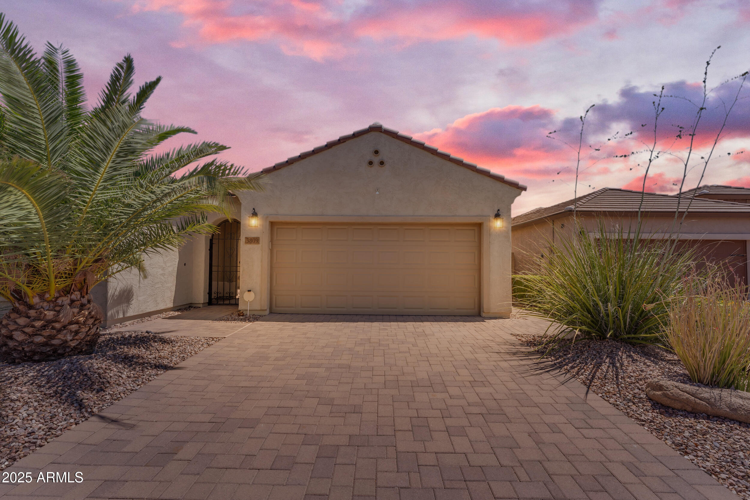 5809 W VICTORY Court