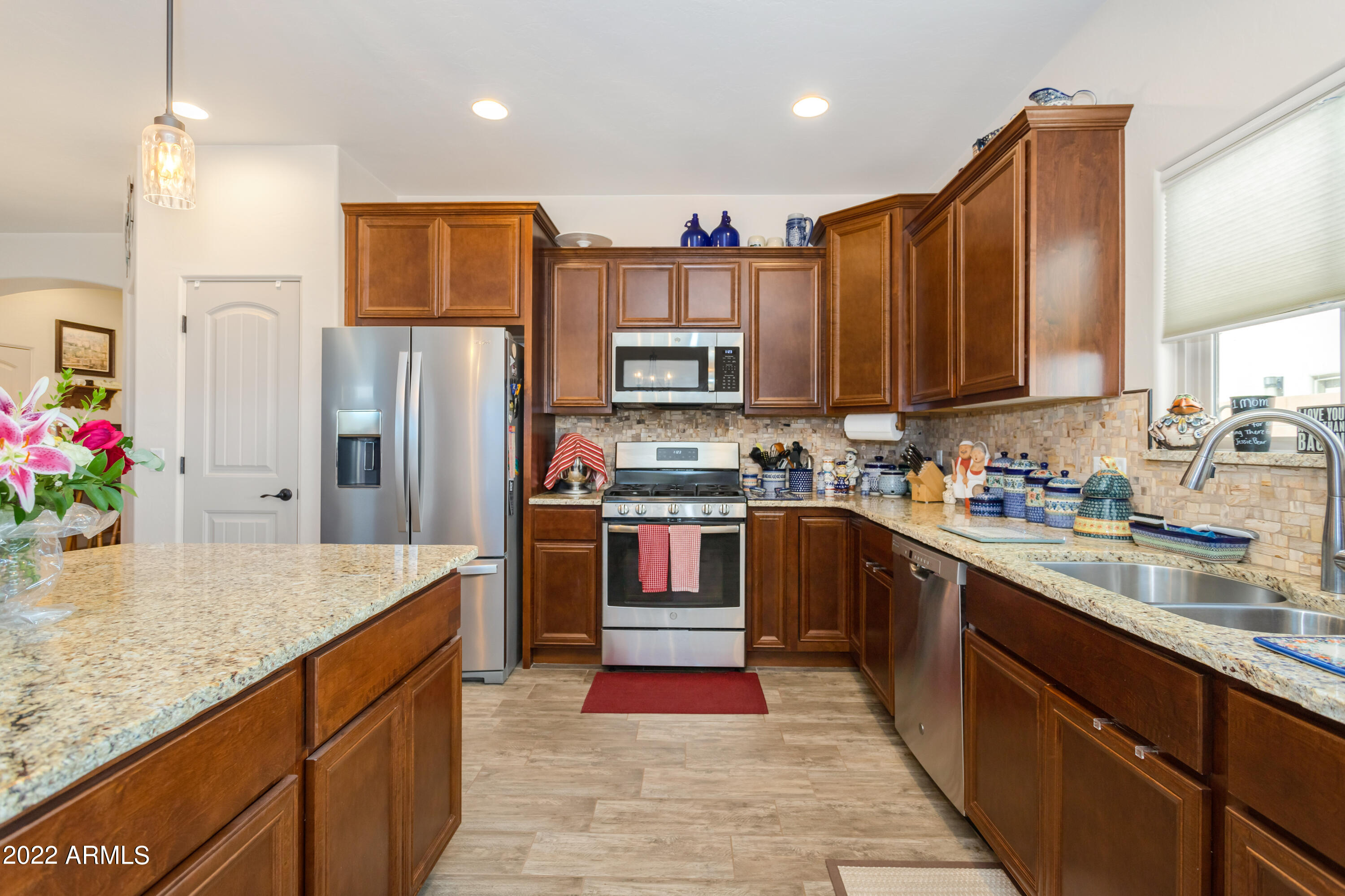 MESA VERDE ESTATES - Residential