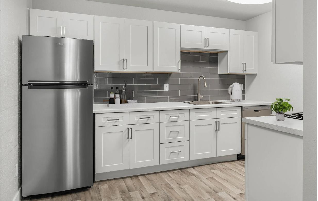 2025 W Indian School Road 1