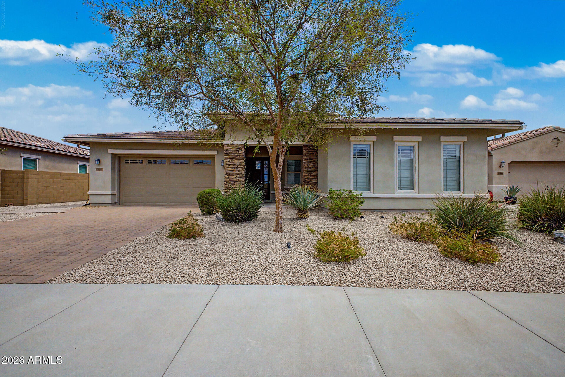 14662 W Orange Drive