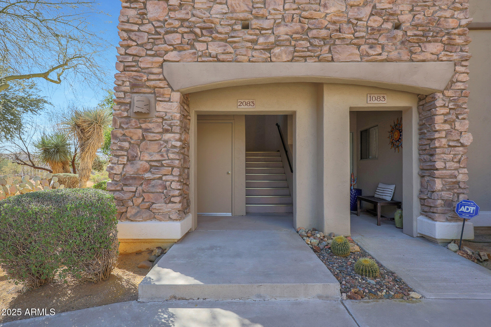 19700 N 76TH Street 2083