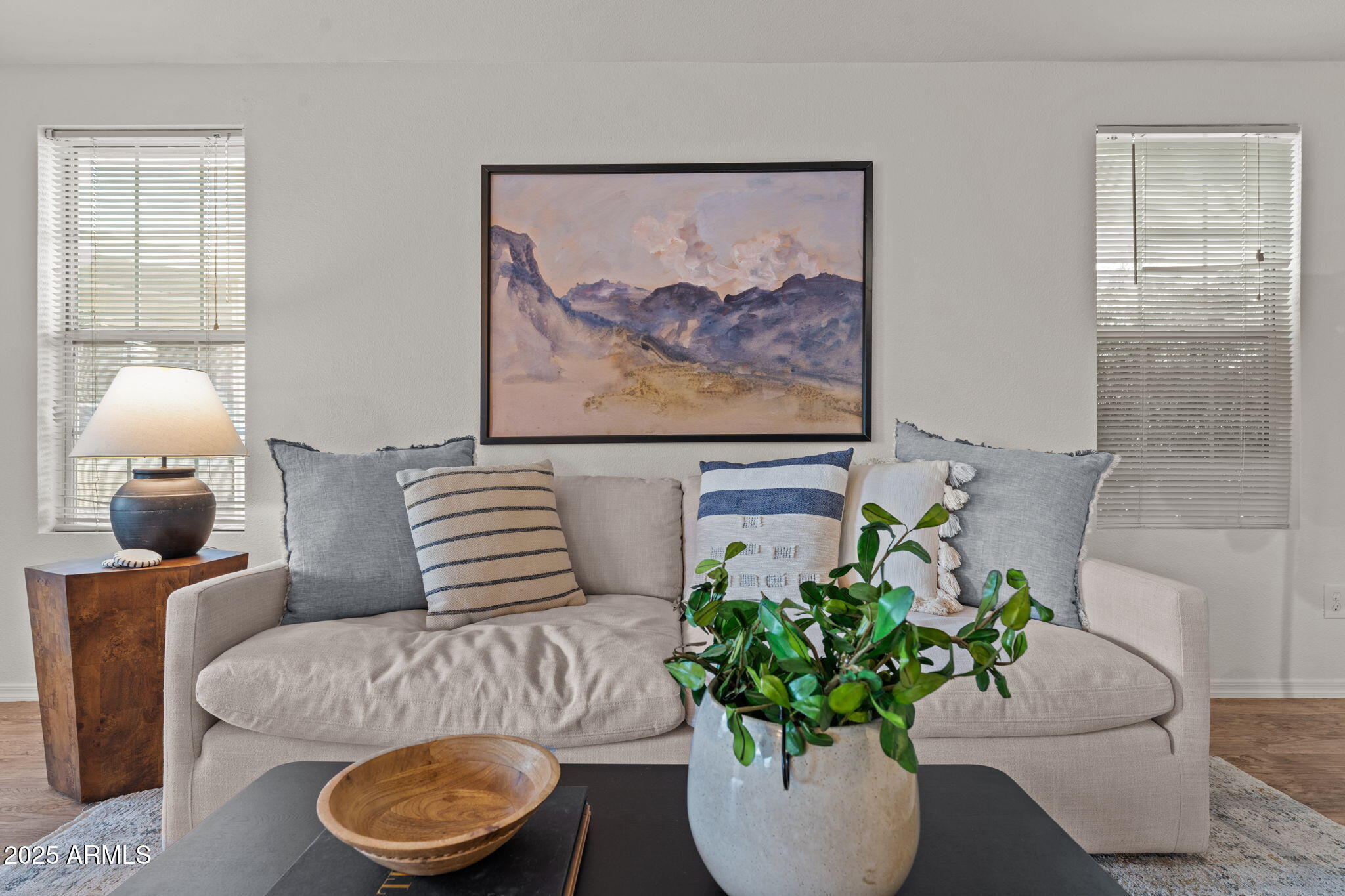 2401 W SOUTHERN Avenue 53