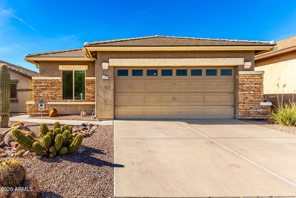 Photo of 10340 E Meandering Trail Lane, Gold Canyon, AZ 85118 (MLS # 6990814)