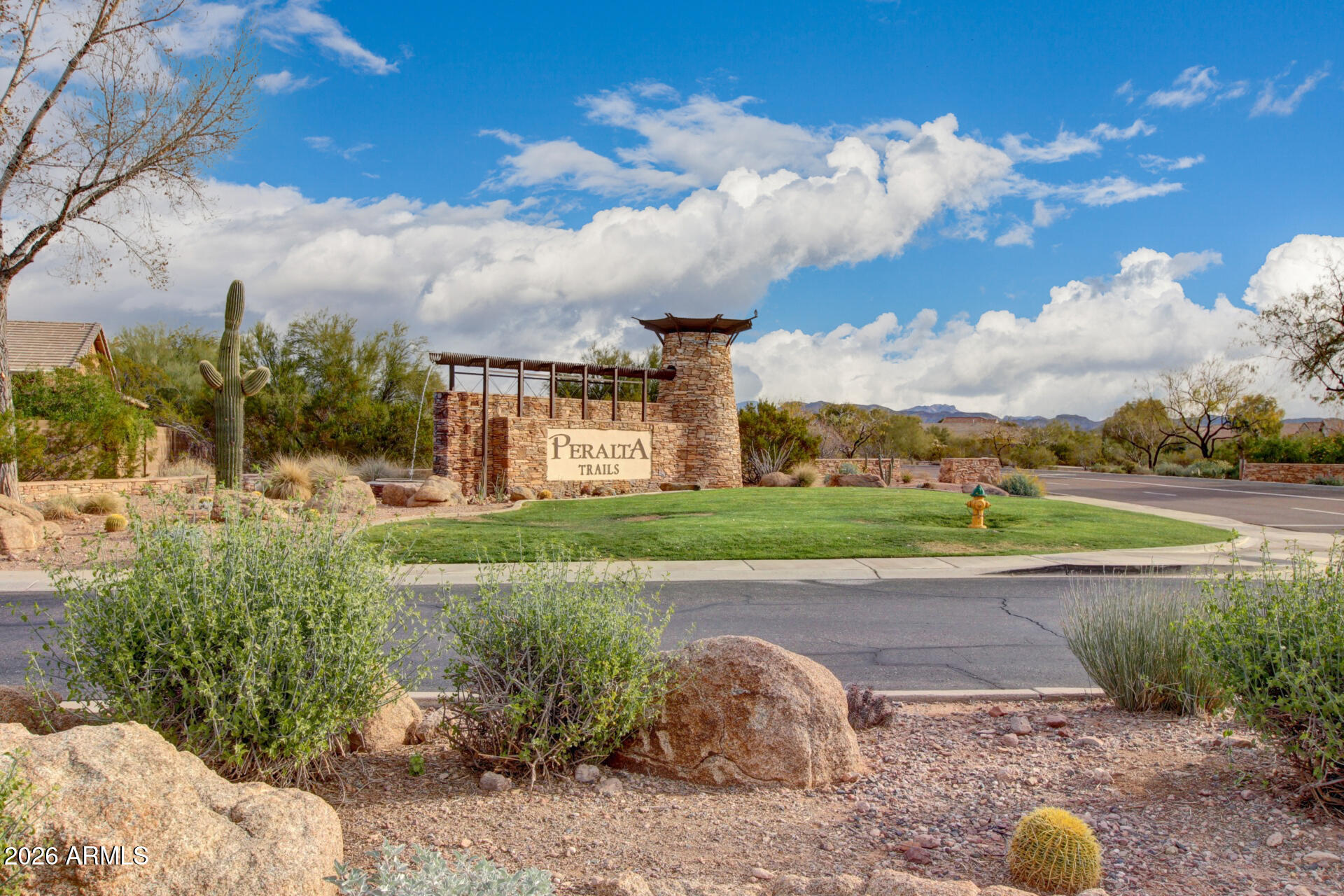 PERALTA TRAILS - Residential