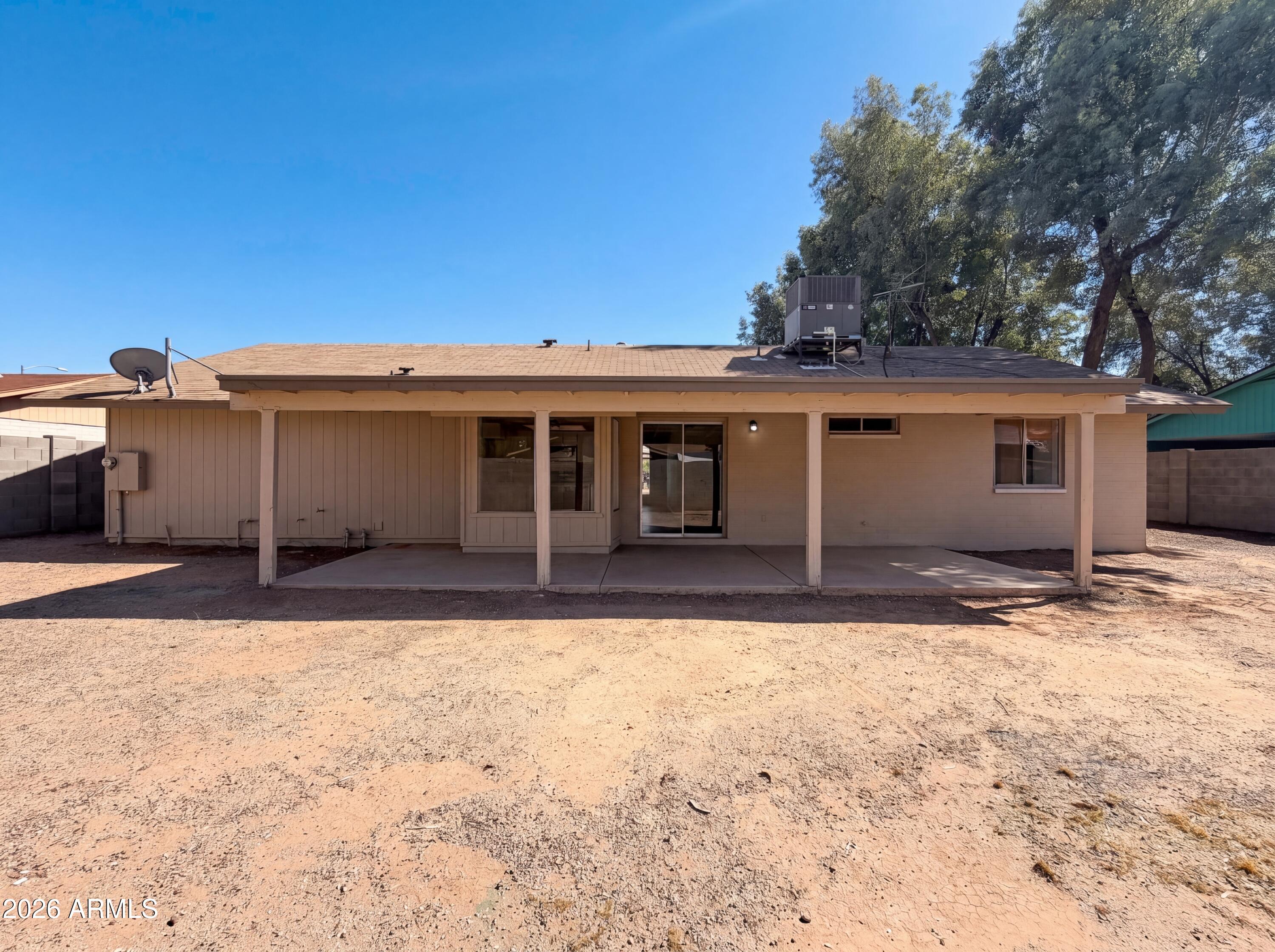 514 E VEKOL Road