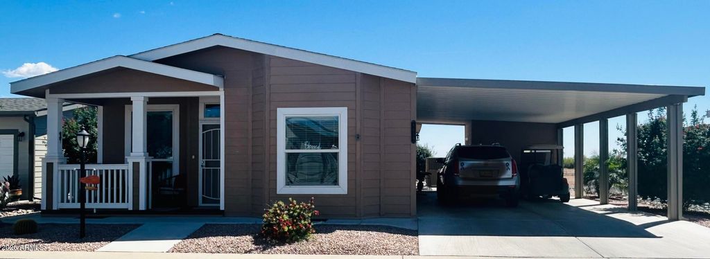 Photo of 3301 S Goldfield Road #6059, Apache Junction, AZ 85119 (MLS # 7014889)