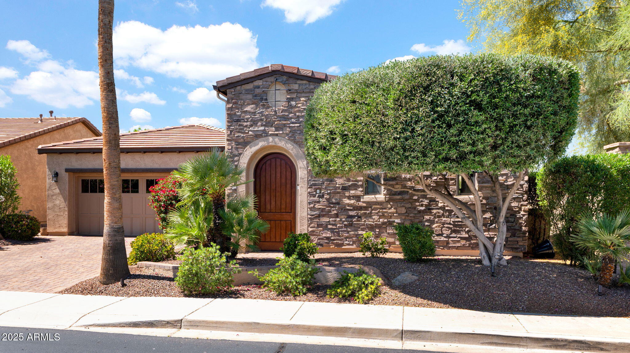 12981 W YELLOW BIRD Lane