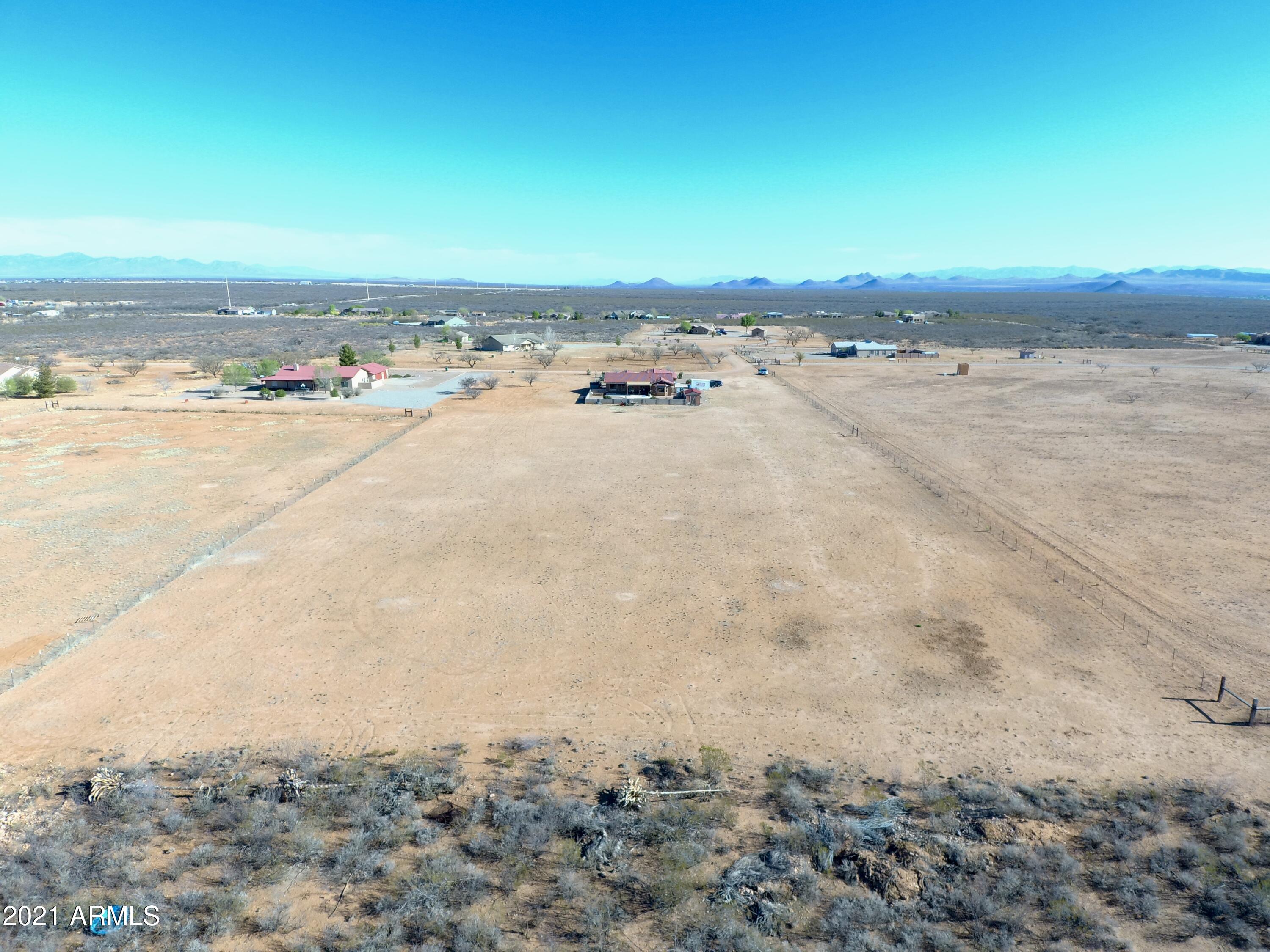 SIERRA BONITA RANCHES - Residential