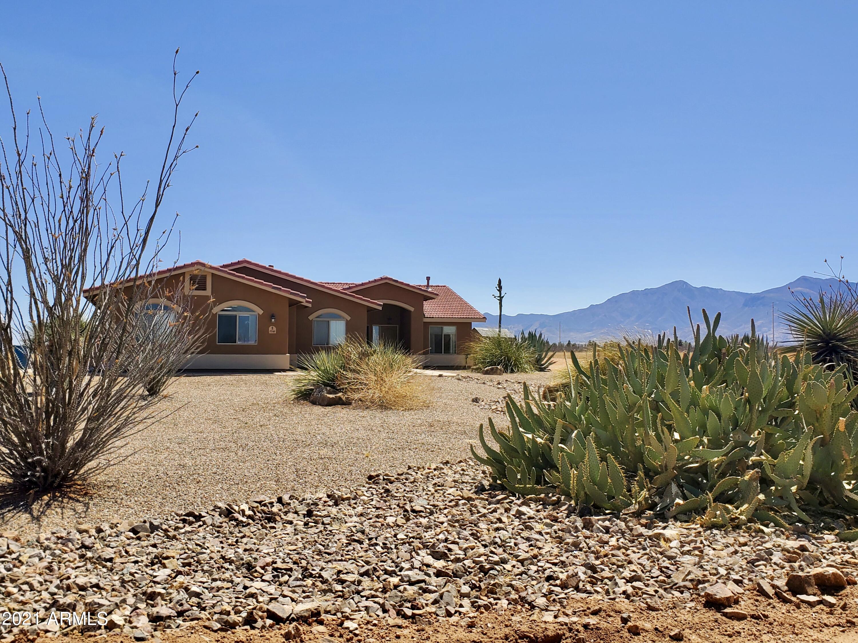 SIERRA BONITA RANCHES - Residential