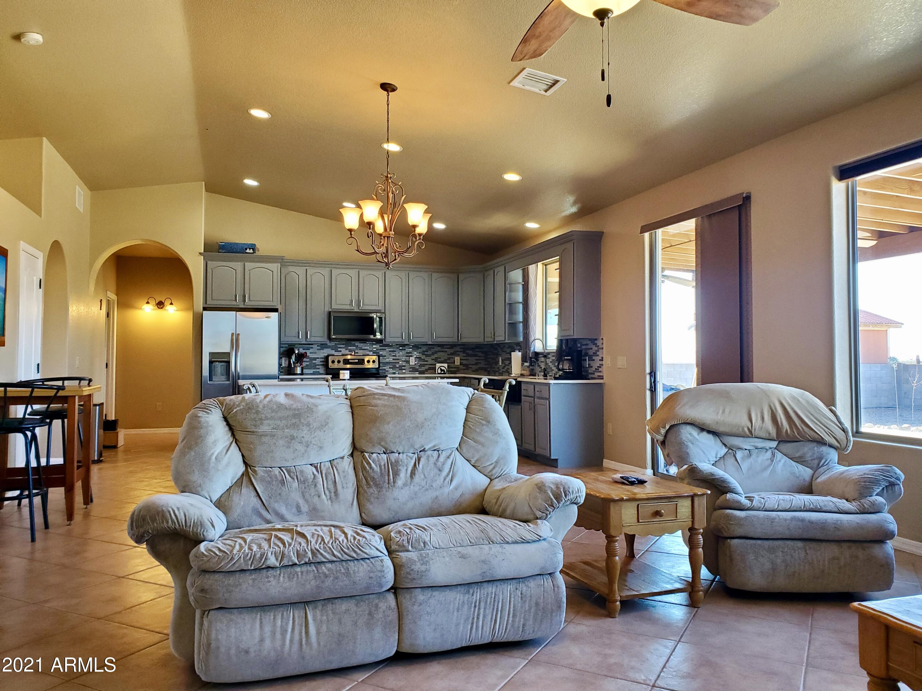 SIERRA BONITA RANCHES - Residential