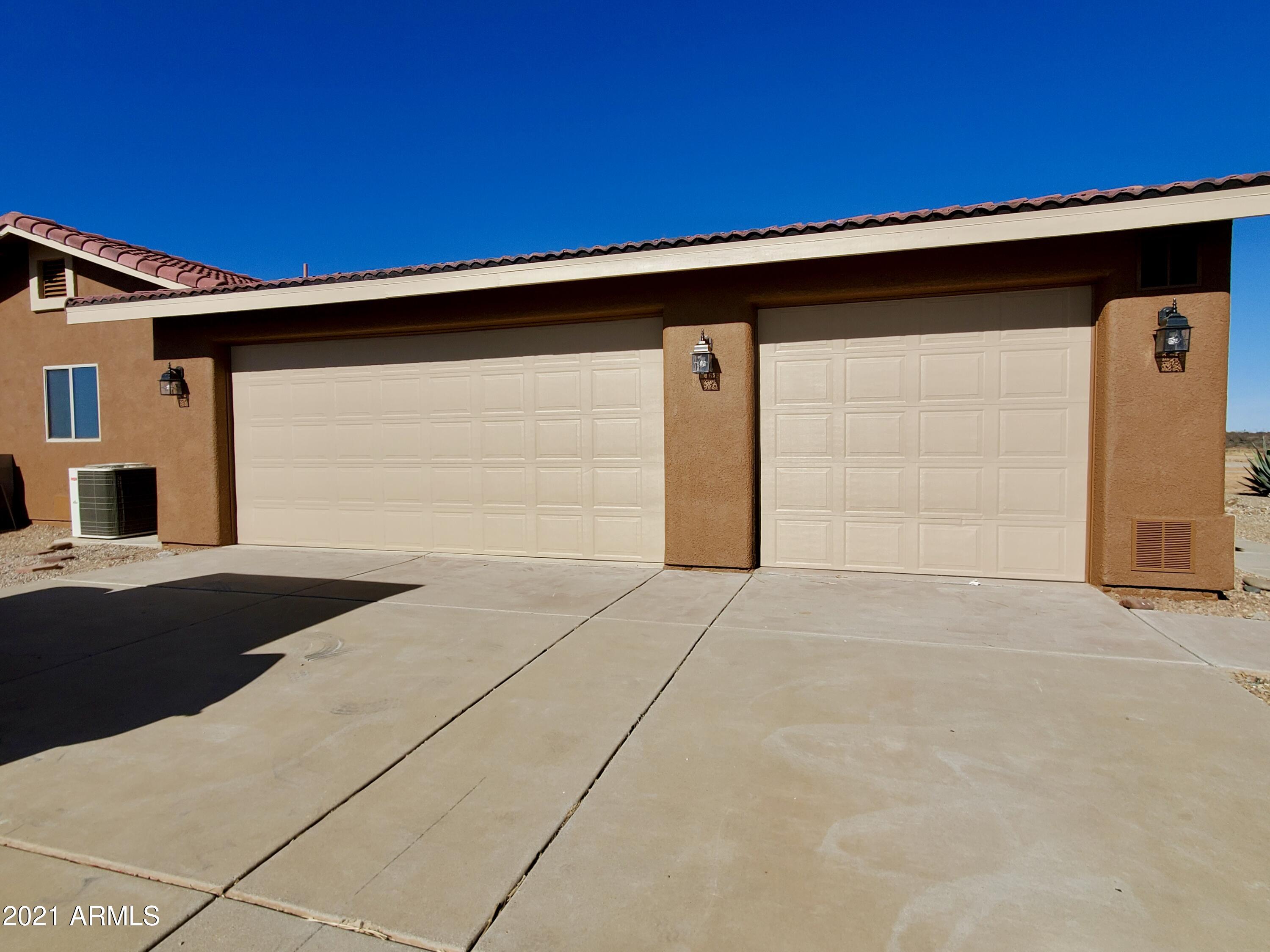 SIERRA BONITA RANCHES - Residential
