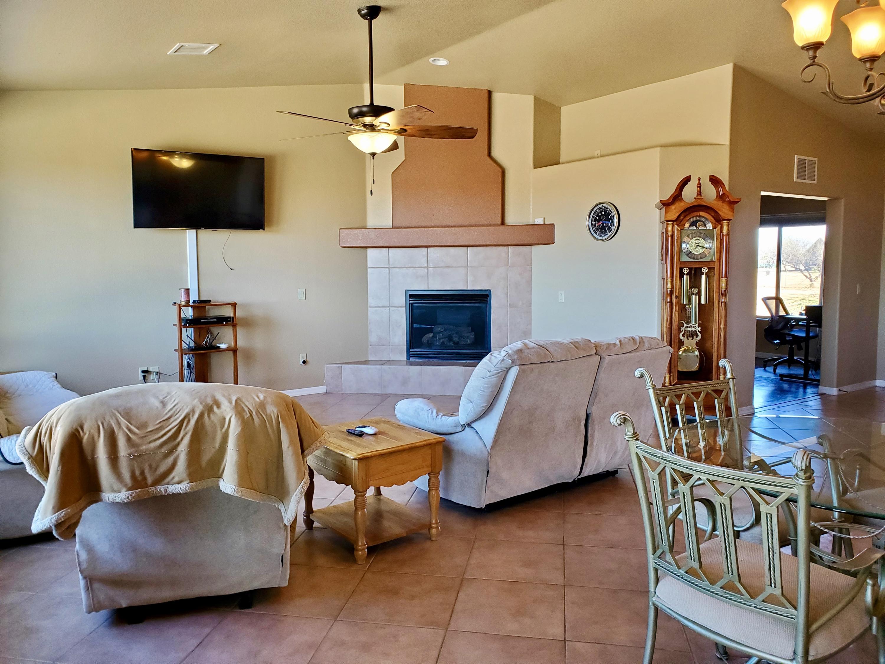 SIERRA BONITA RANCHES - Residential