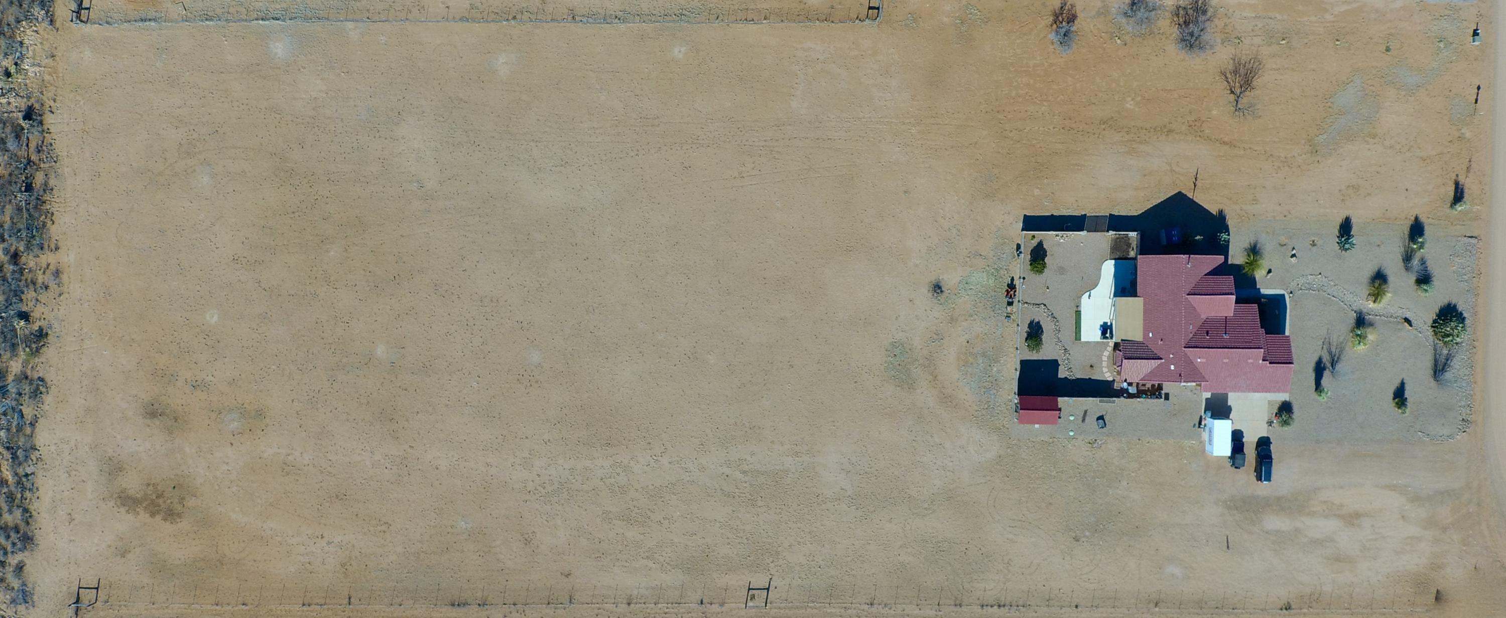 SIERRA BONITA RANCHES - Residential