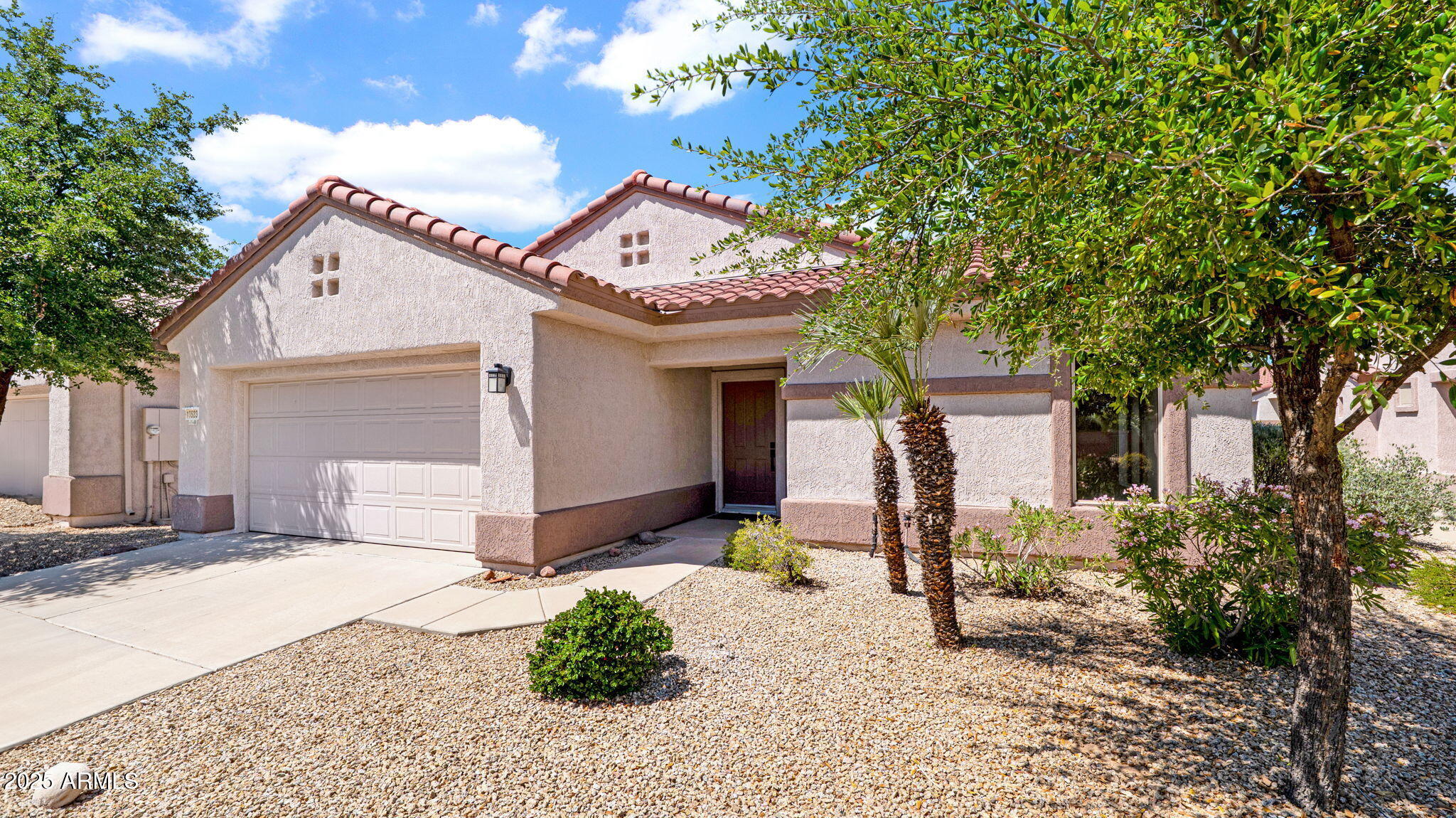 19523 N CARRIAGE Lane