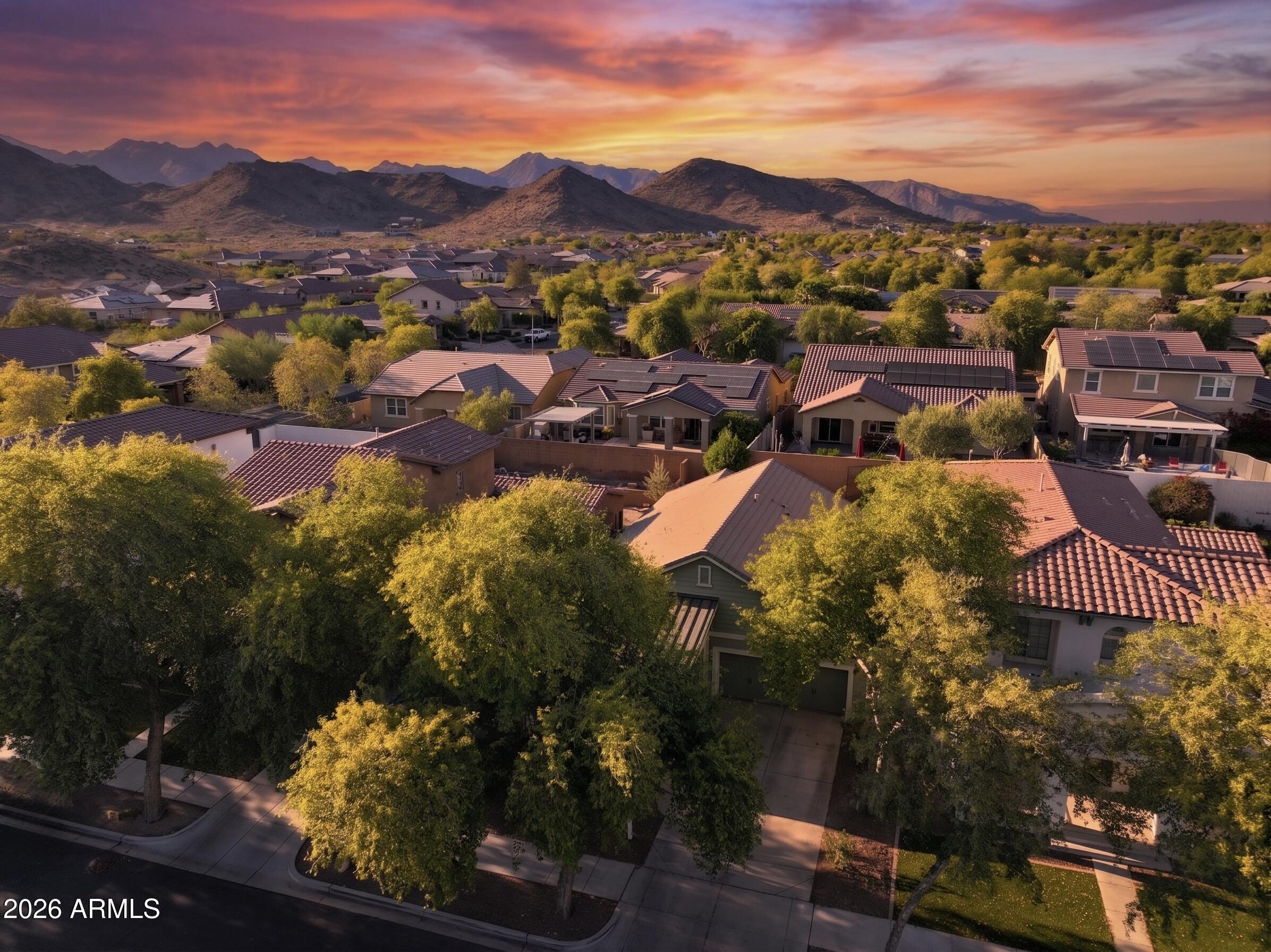 21052 W WHITE ROCK Road