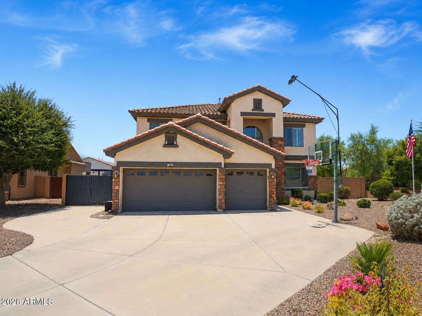 11401 E Sheridan Circle