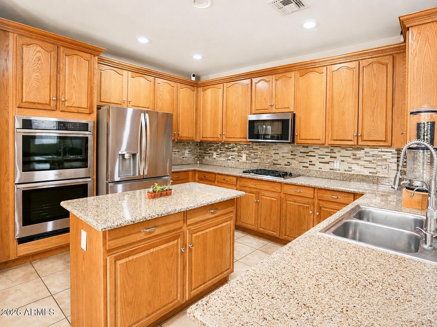 11401 E Sheridan Circle