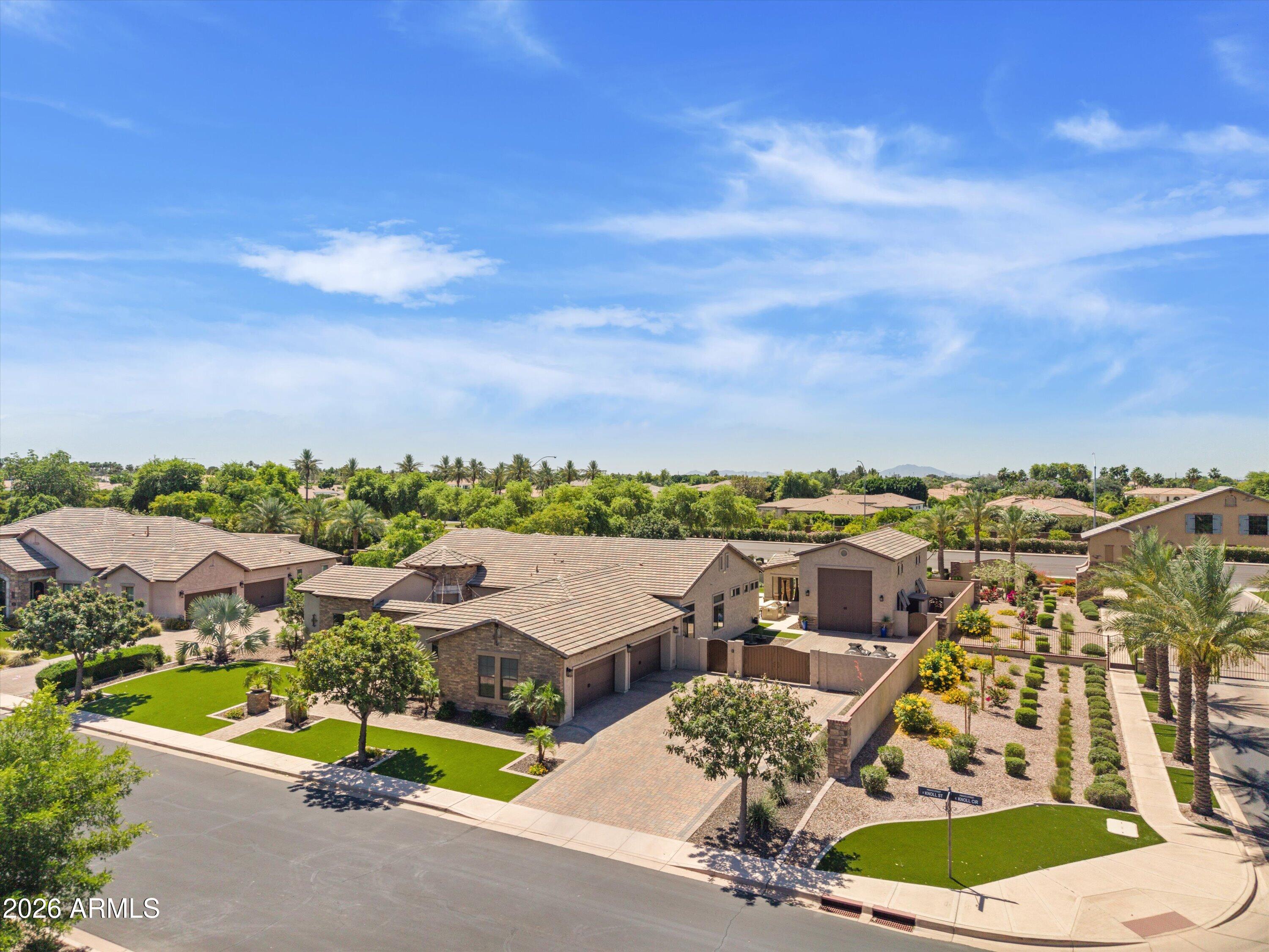 ESTATES AT 32ND STREET - Residential