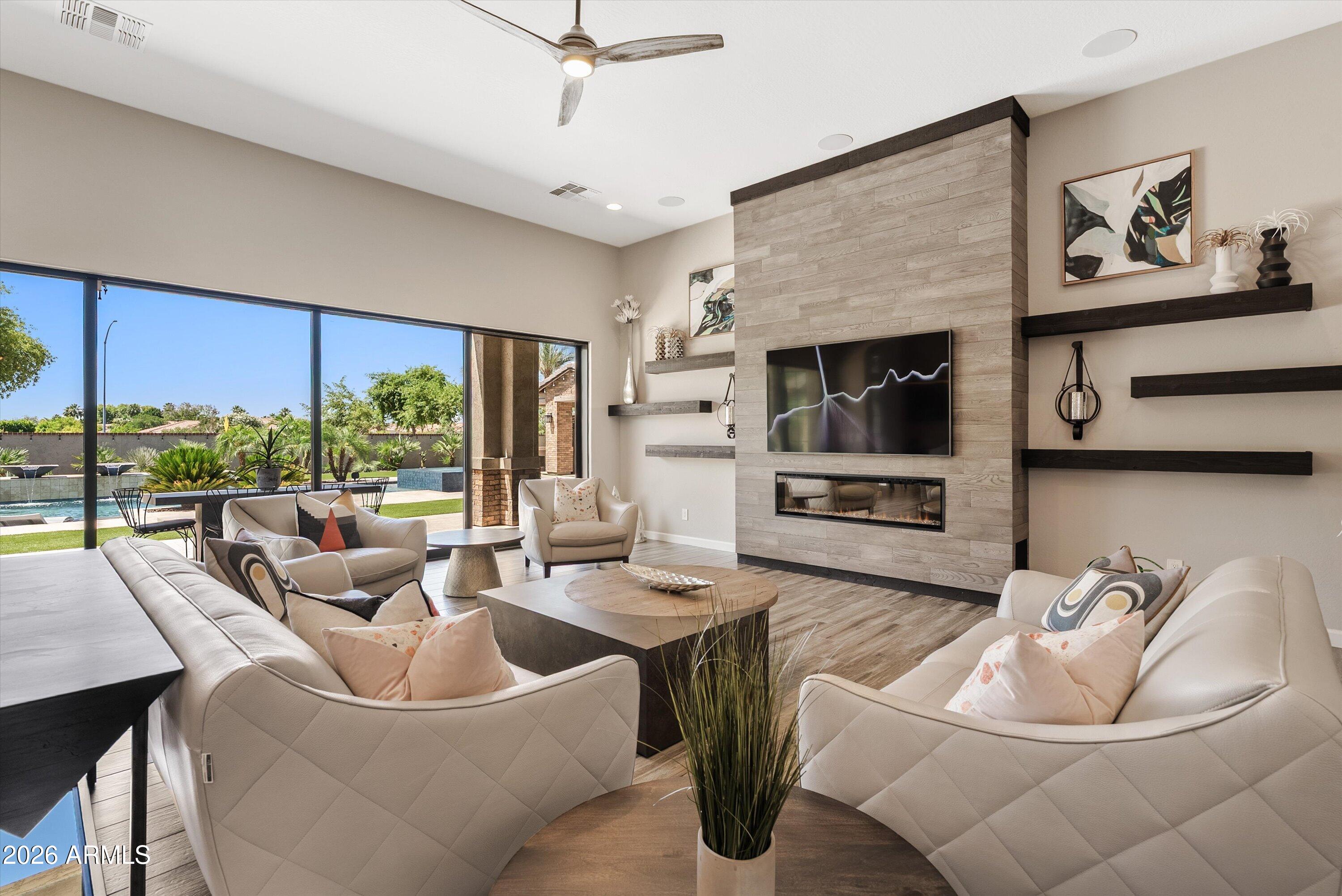 ESTATES AT 32ND STREET - Residential