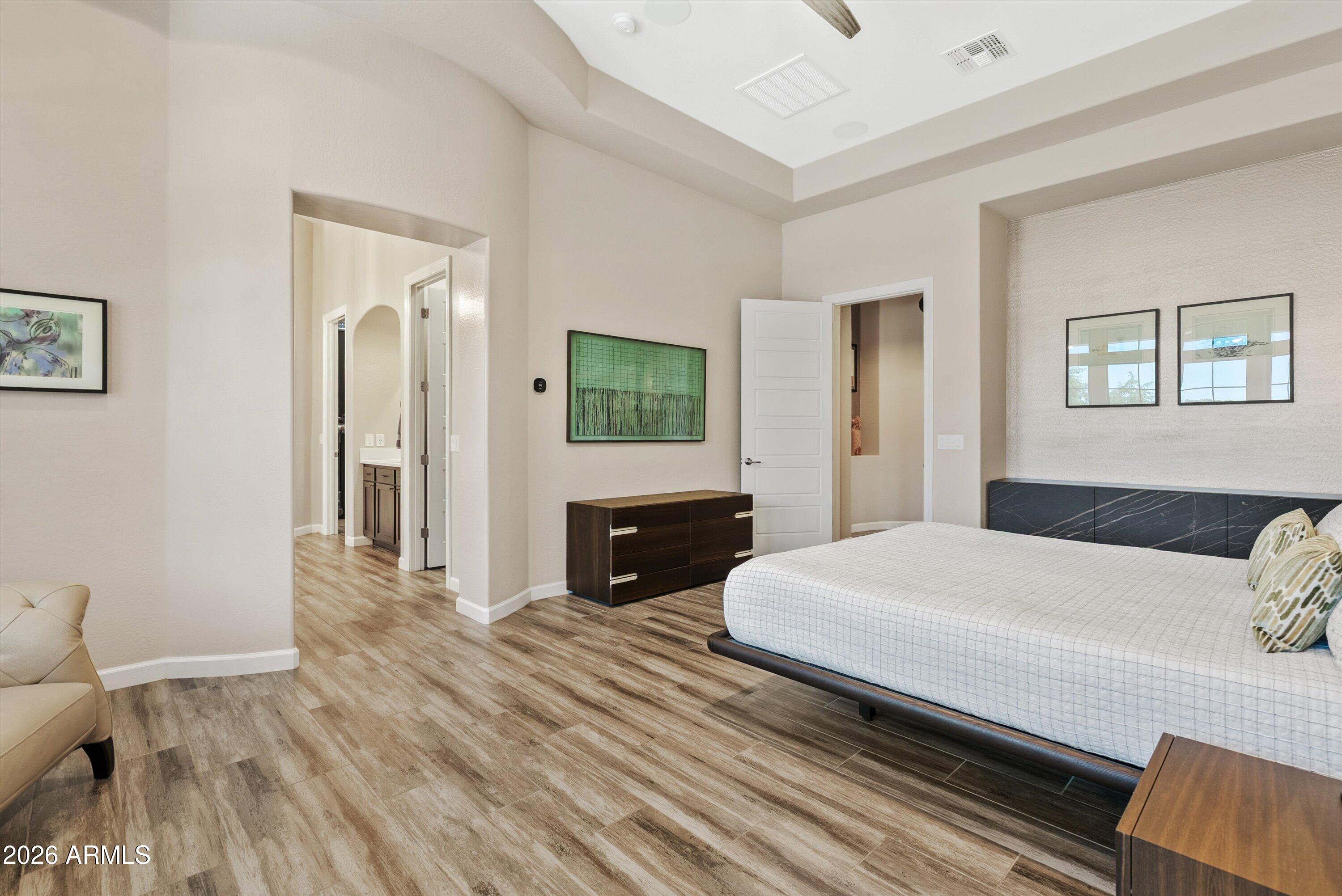 ESTATES AT 32ND STREET - Residential