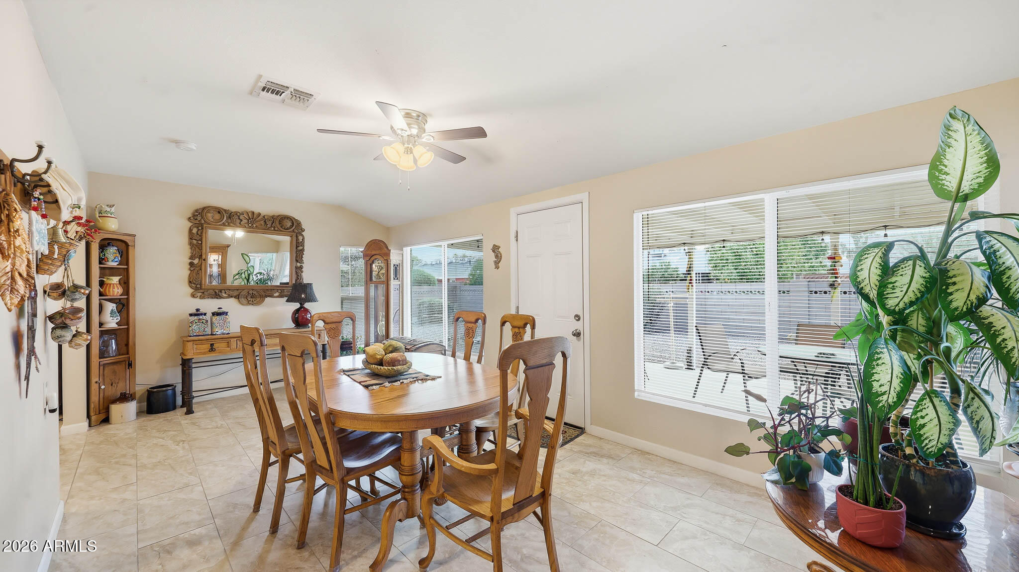 9939 W CONCORD Avenue