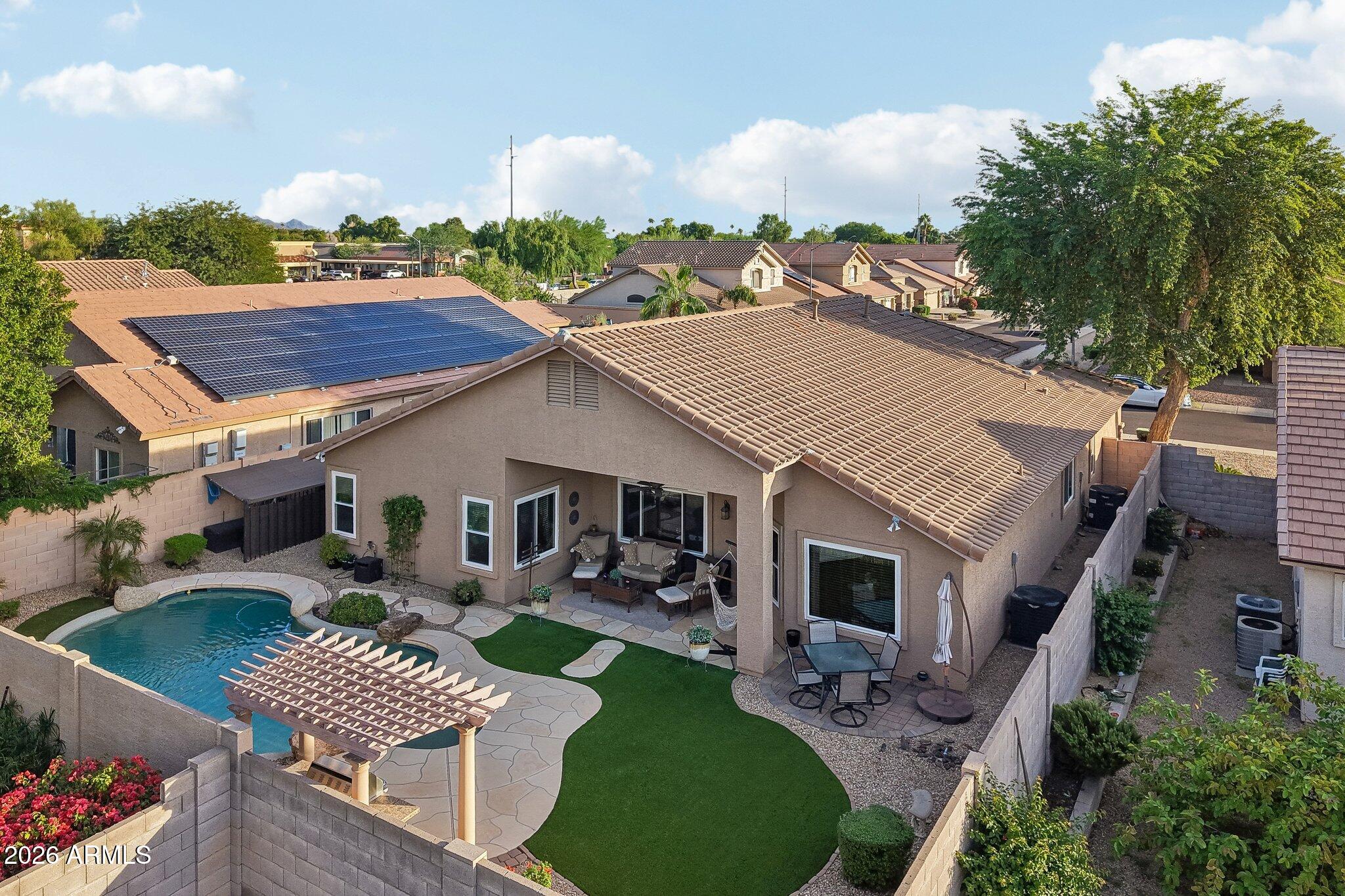 5946 W VILLA THERESA Drive