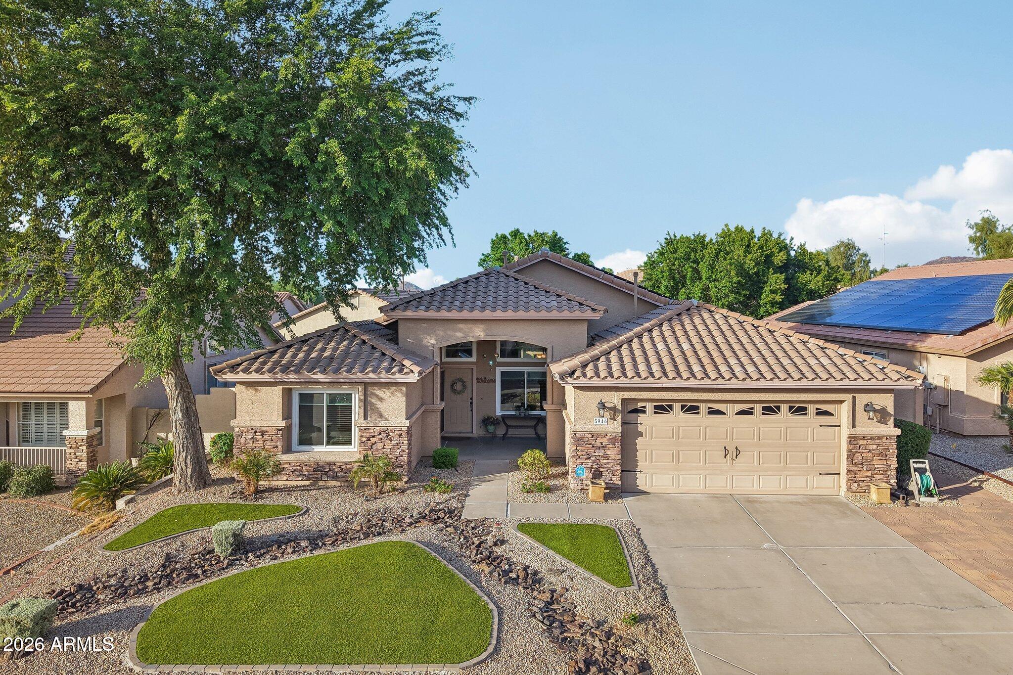 5946 W VILLA THERESA Drive