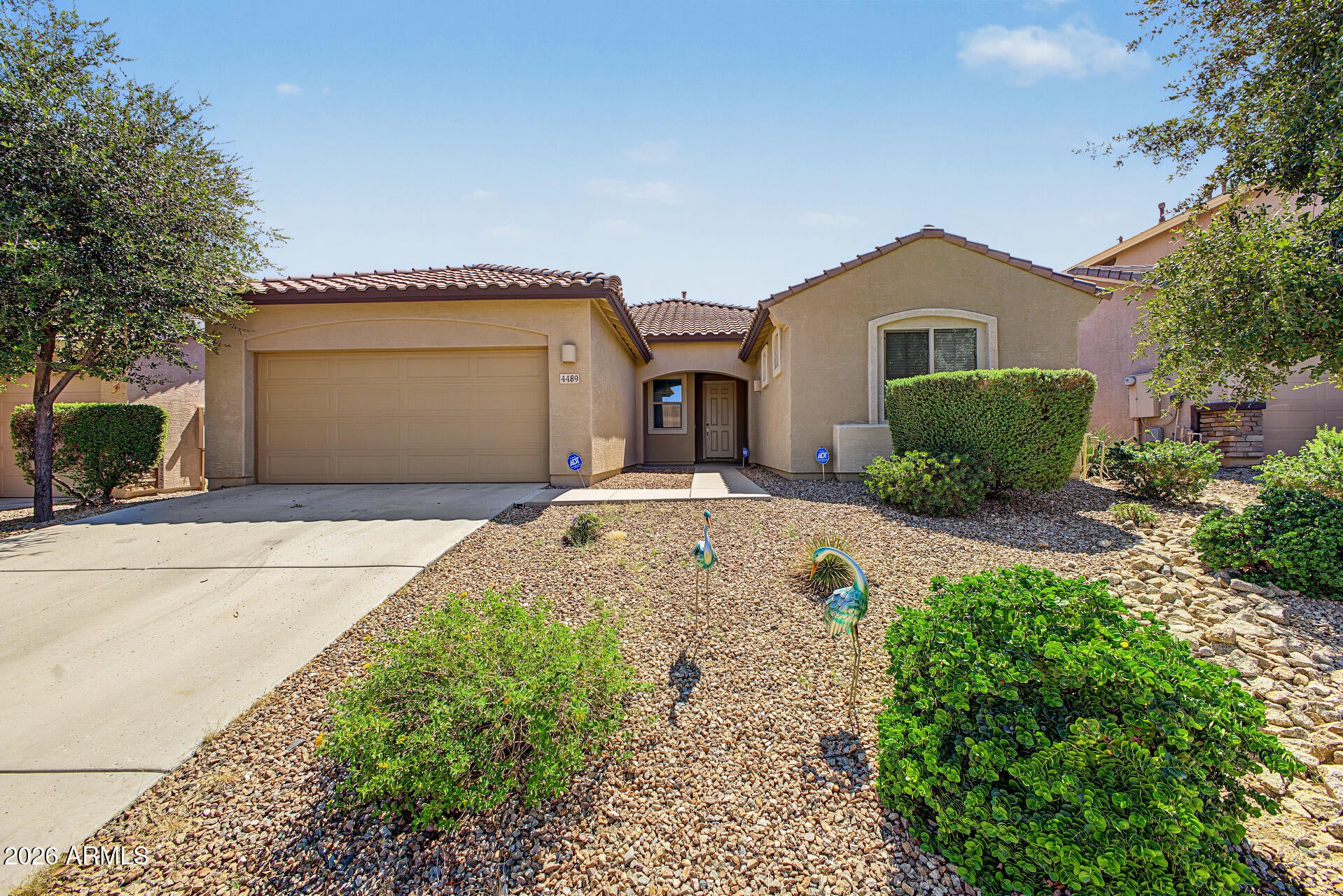 4489 W MAGGIE Drive