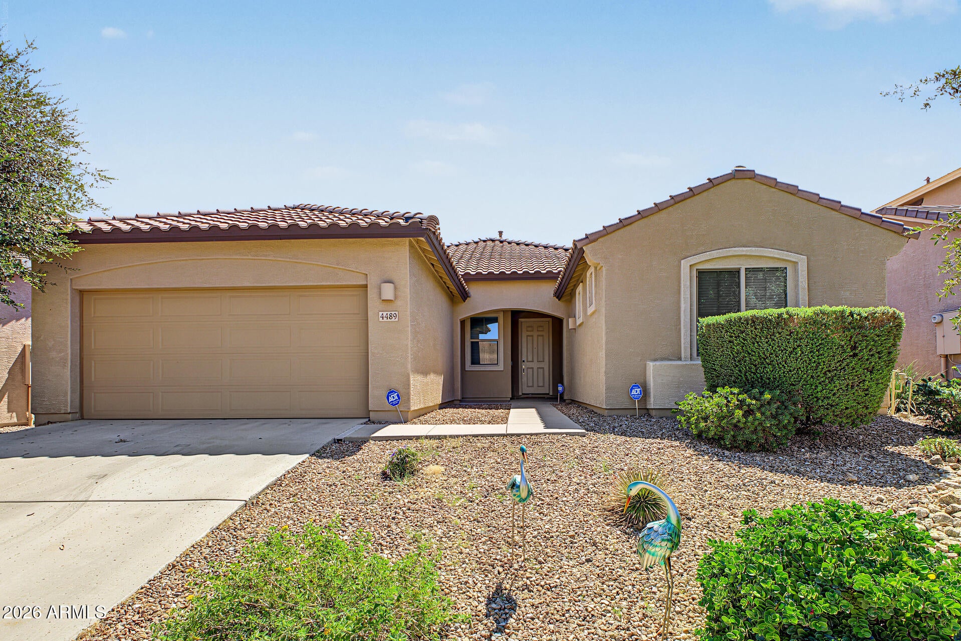 4489 W MAGGIE Drive