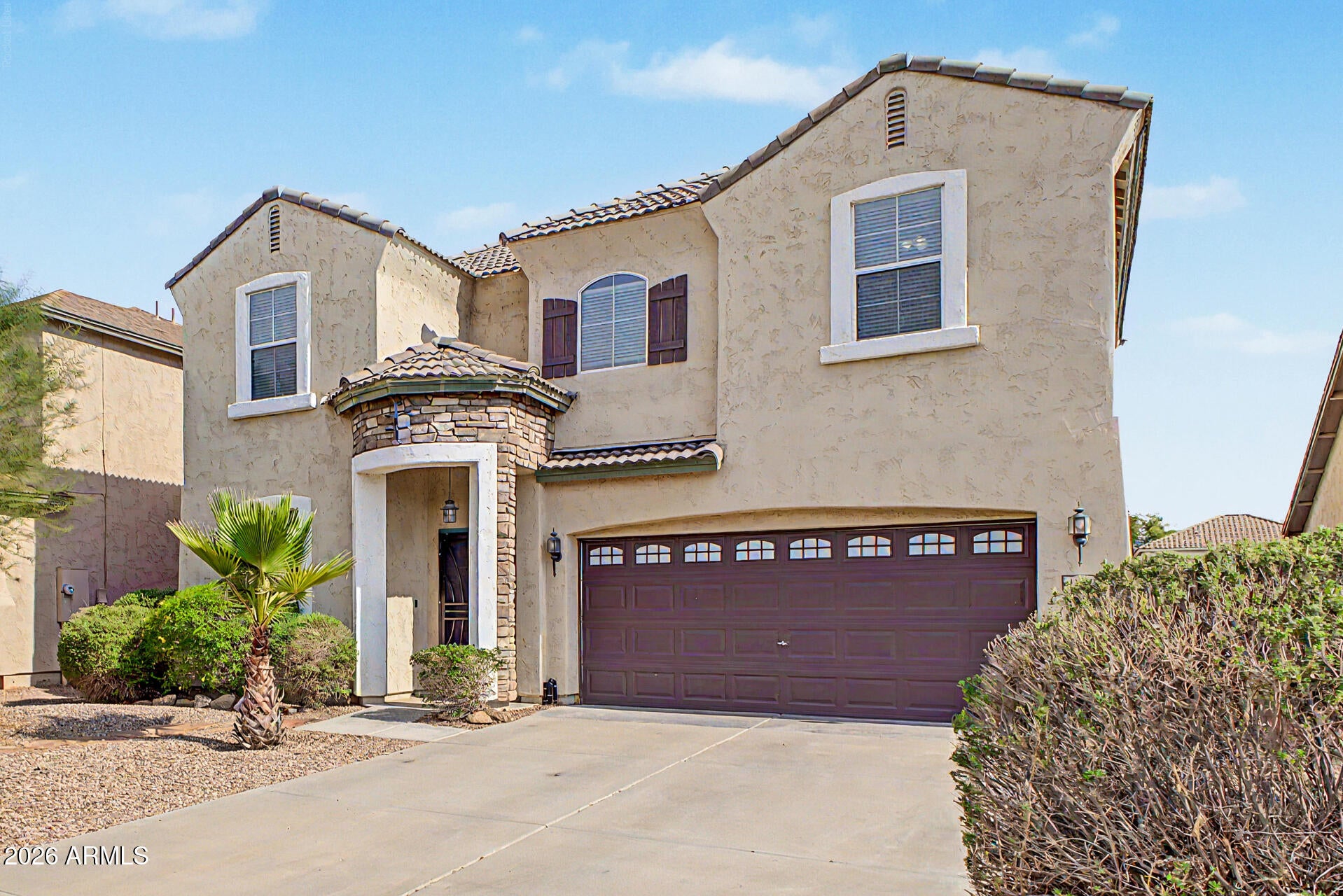 4729 E MEADOW LAND Drive