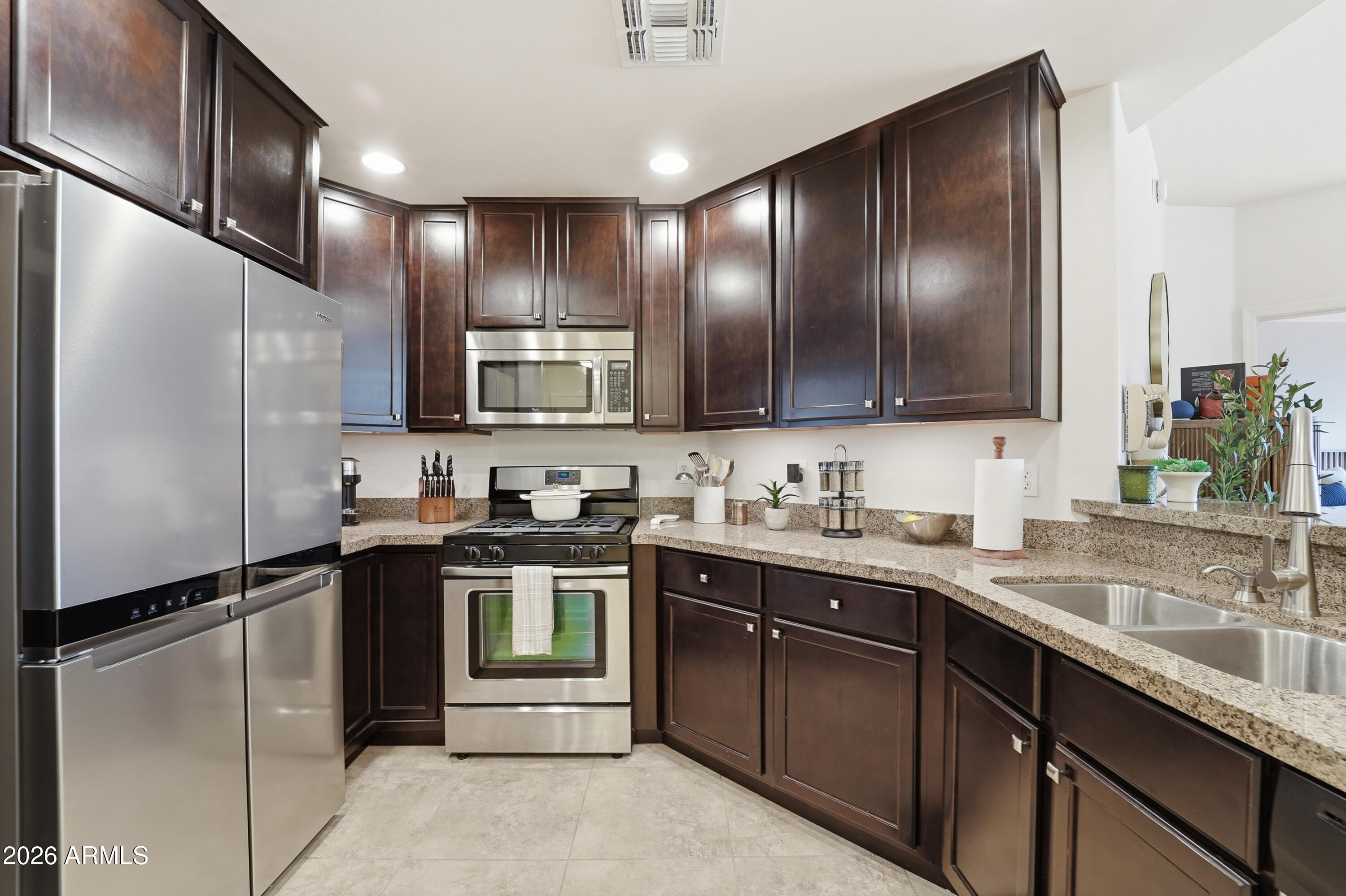 5350 E DEER VALLEY Drive 1258