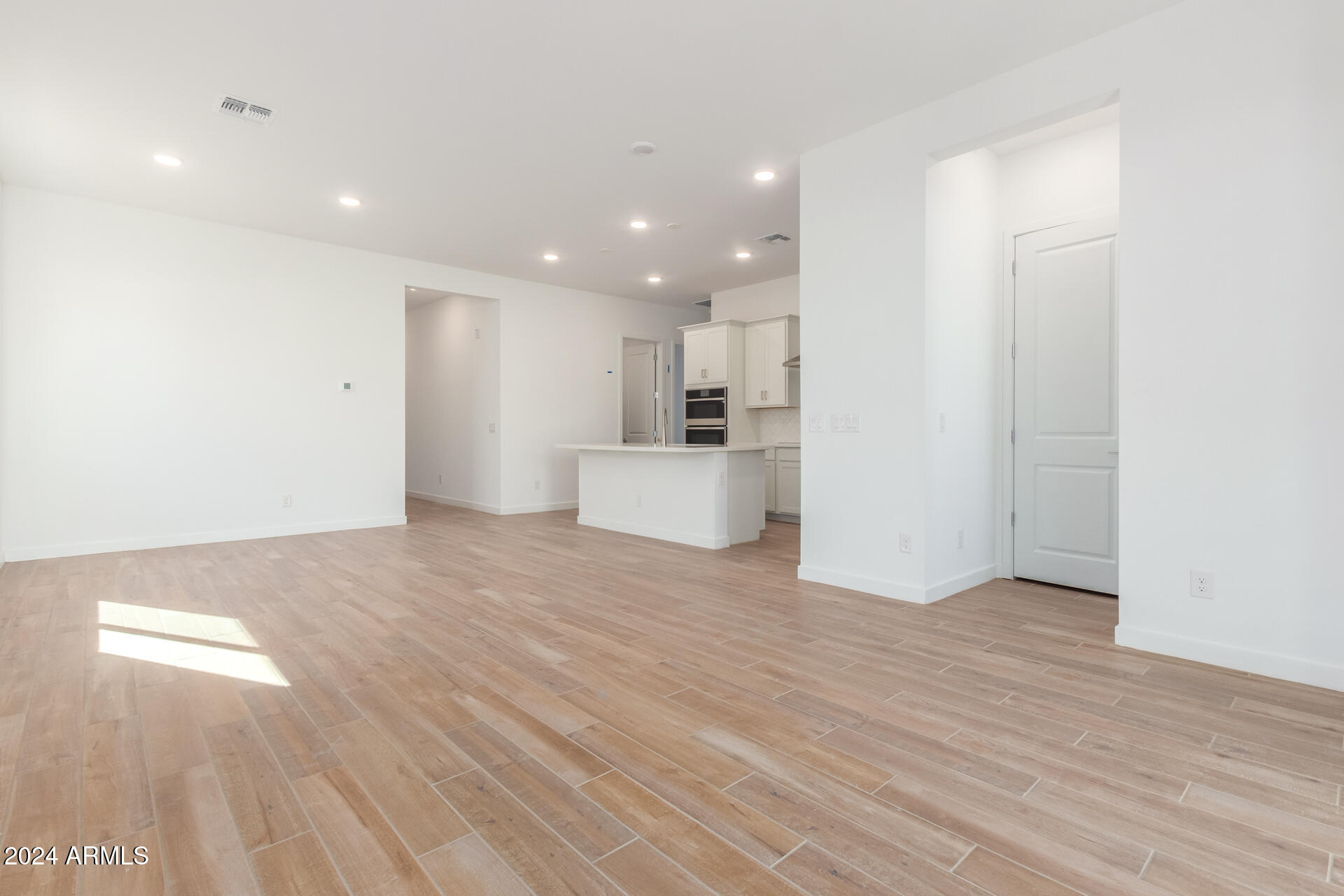 7010 E DRYGULCH Road