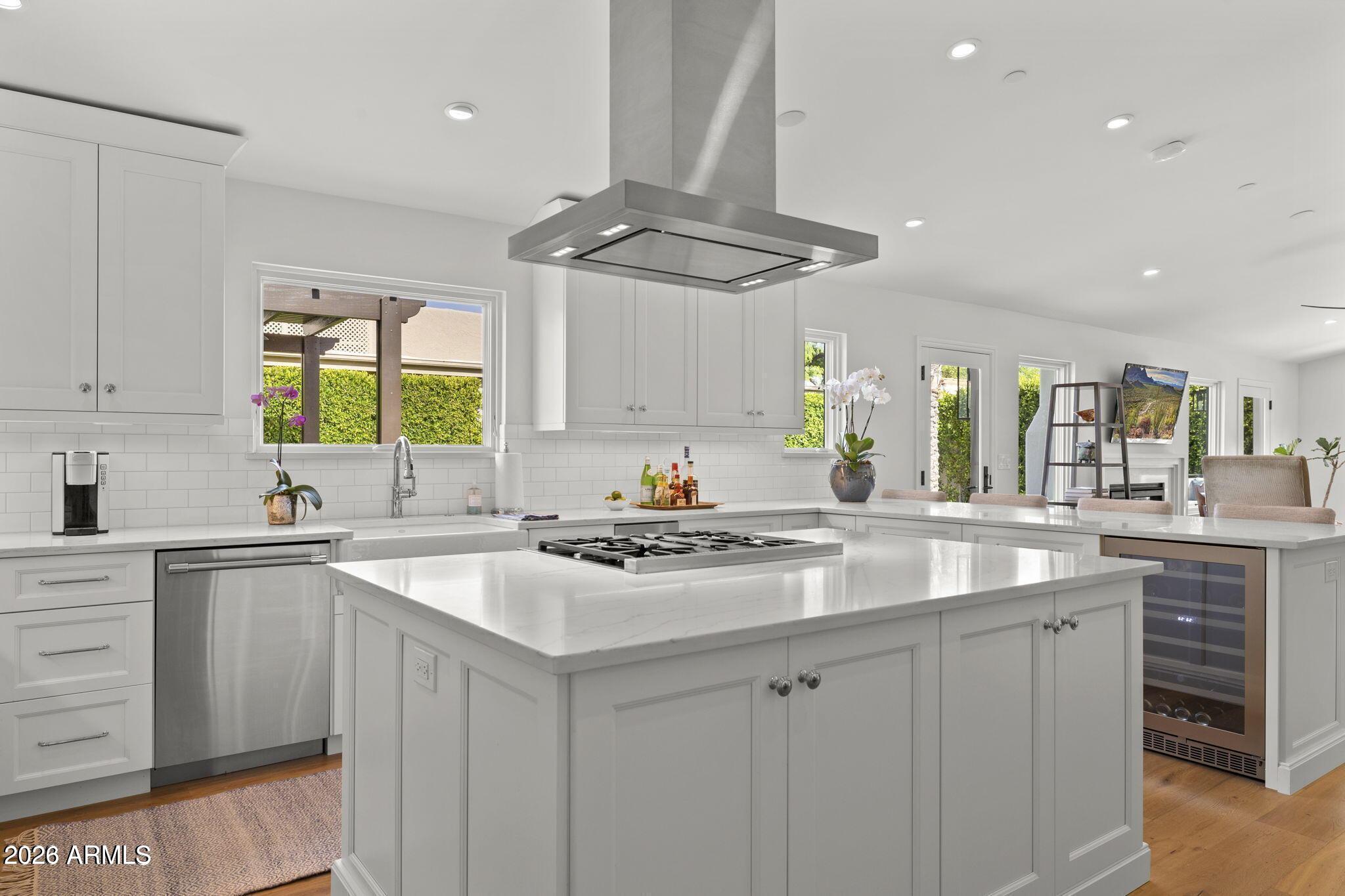 7613 E VIA DE LINDO --