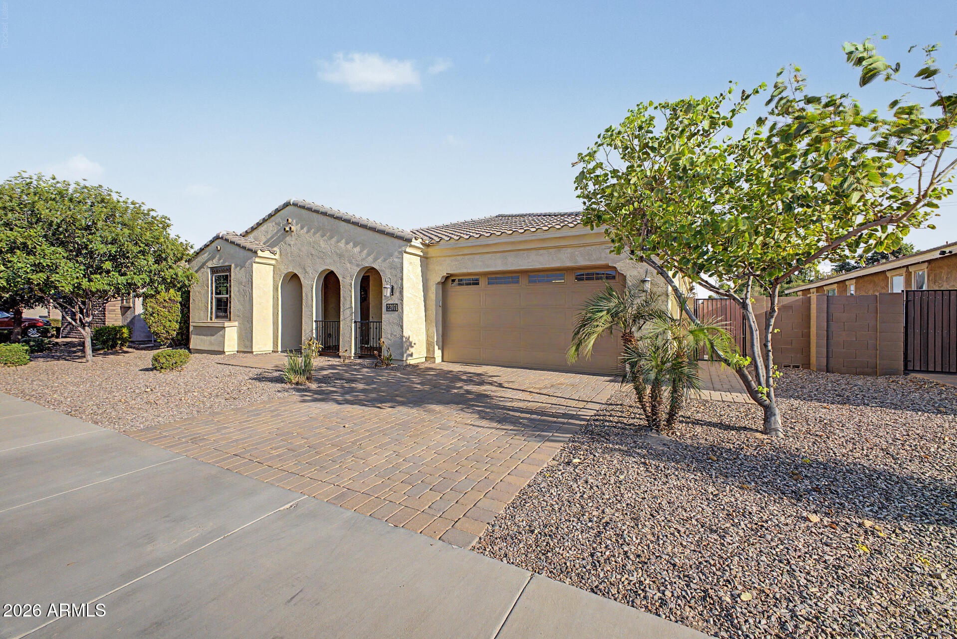 22071 E ESTRELLA Road