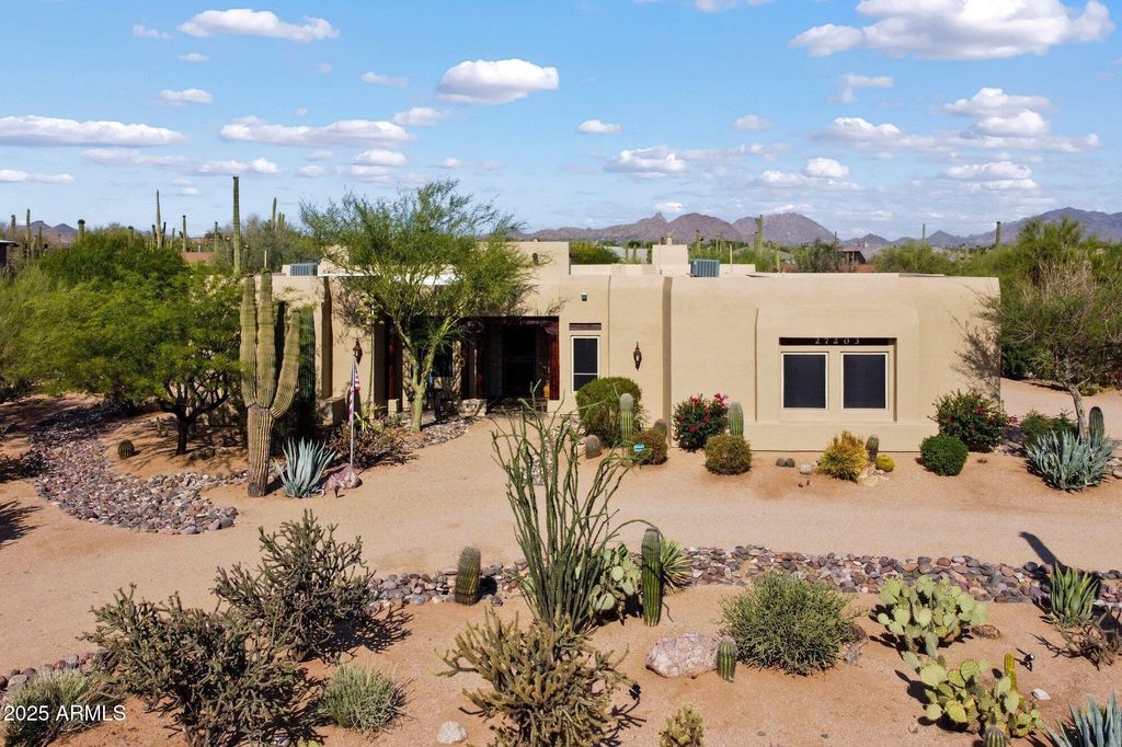 Photo of 27203 N 64th Way, Scottsdale, AZ 85266 (MLS # 6882086)