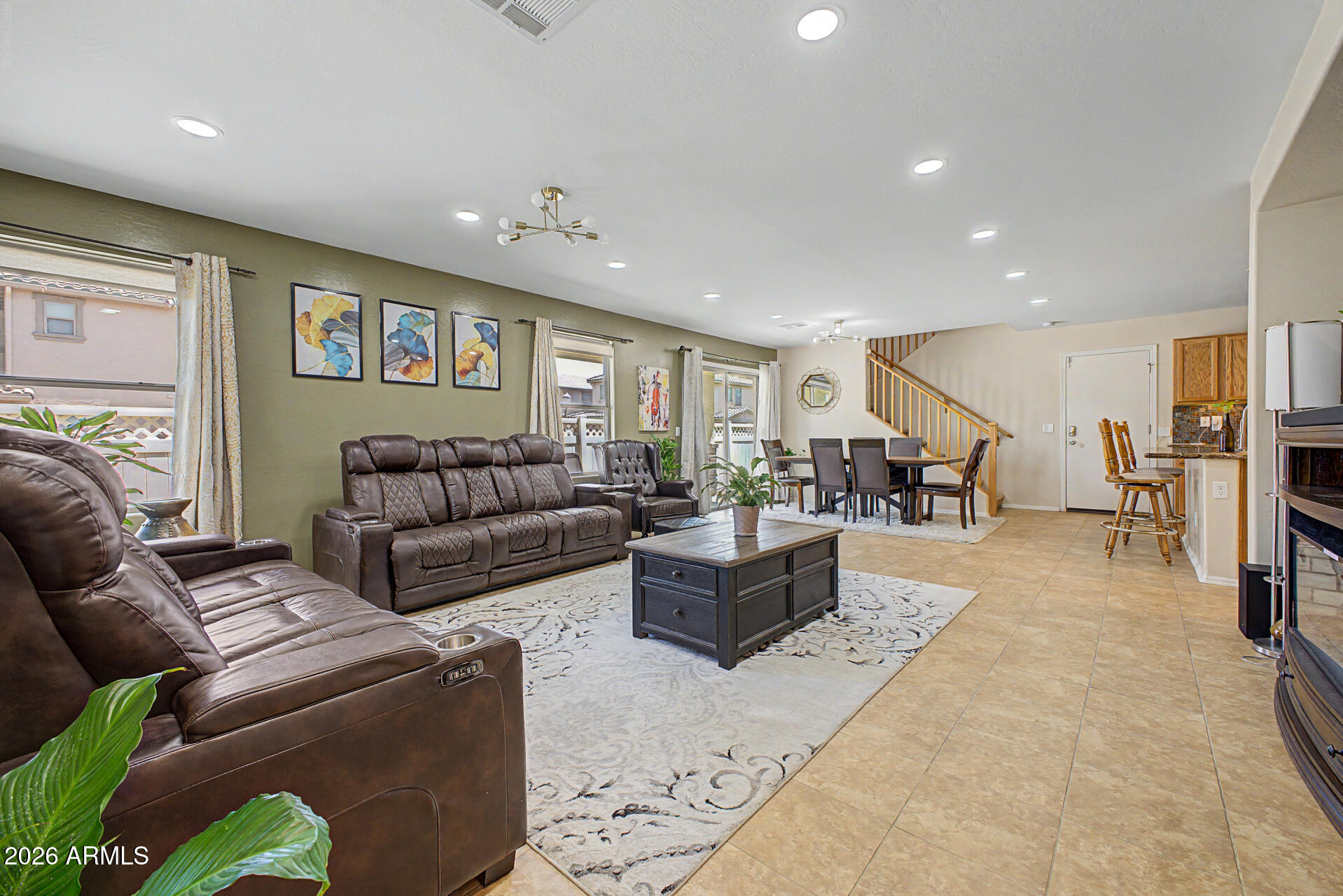 1020 S CHESHIRE Lane
