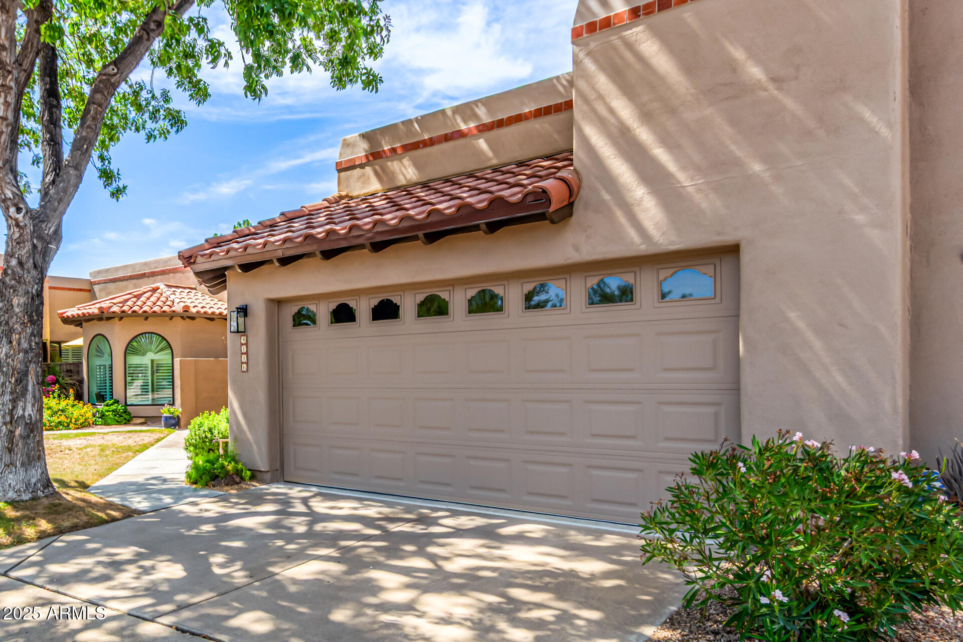 4116 E LUPINE Avenue