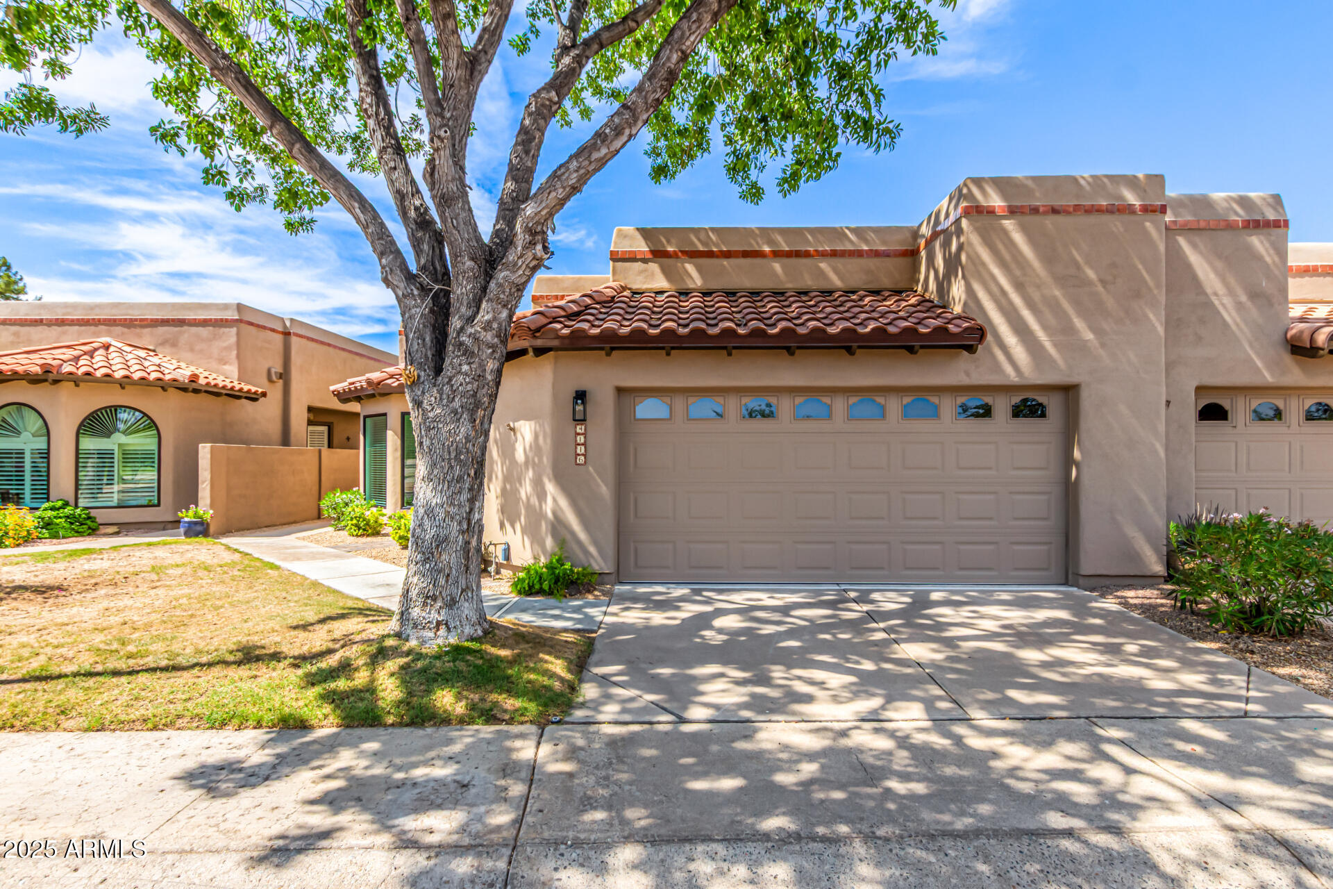 4116 E LUPINE Avenue