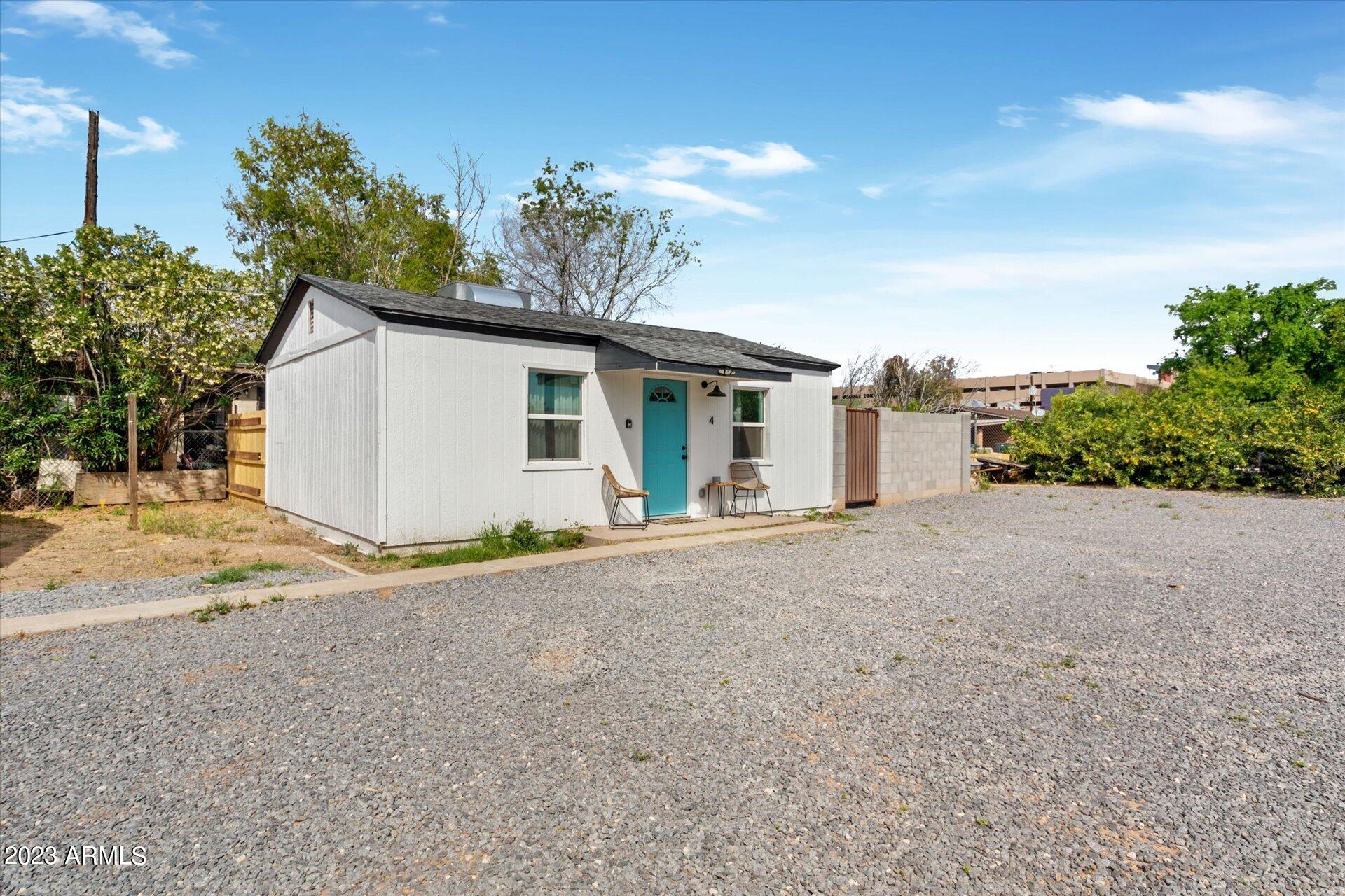 1808 E YALE Street 4