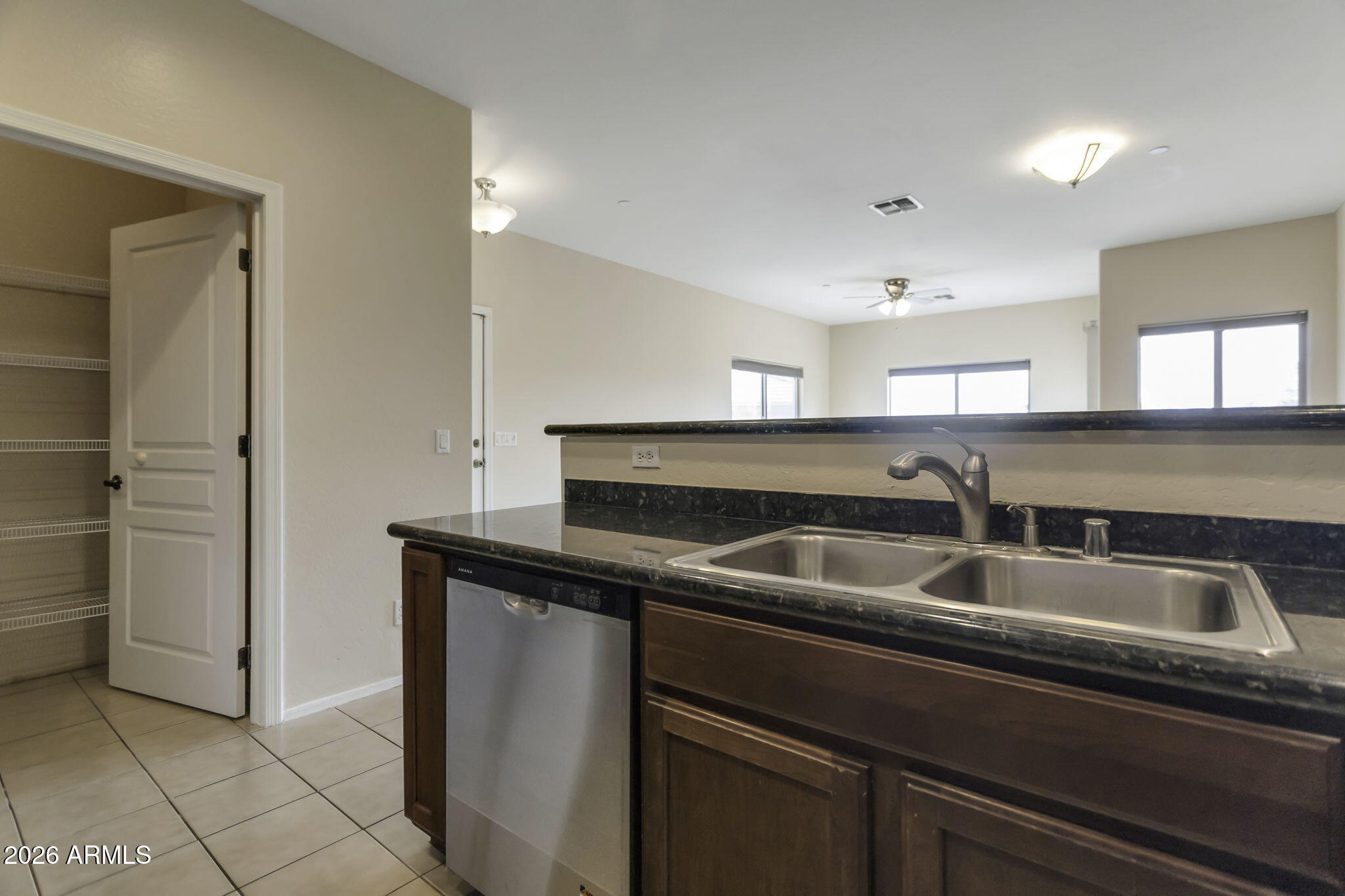 COLONY WASH VISTA CONDOMINIUMS - Residential