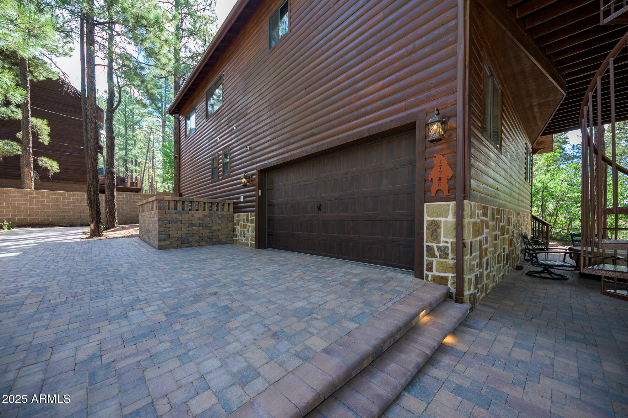 17385 MOUNTAINSIDE Place