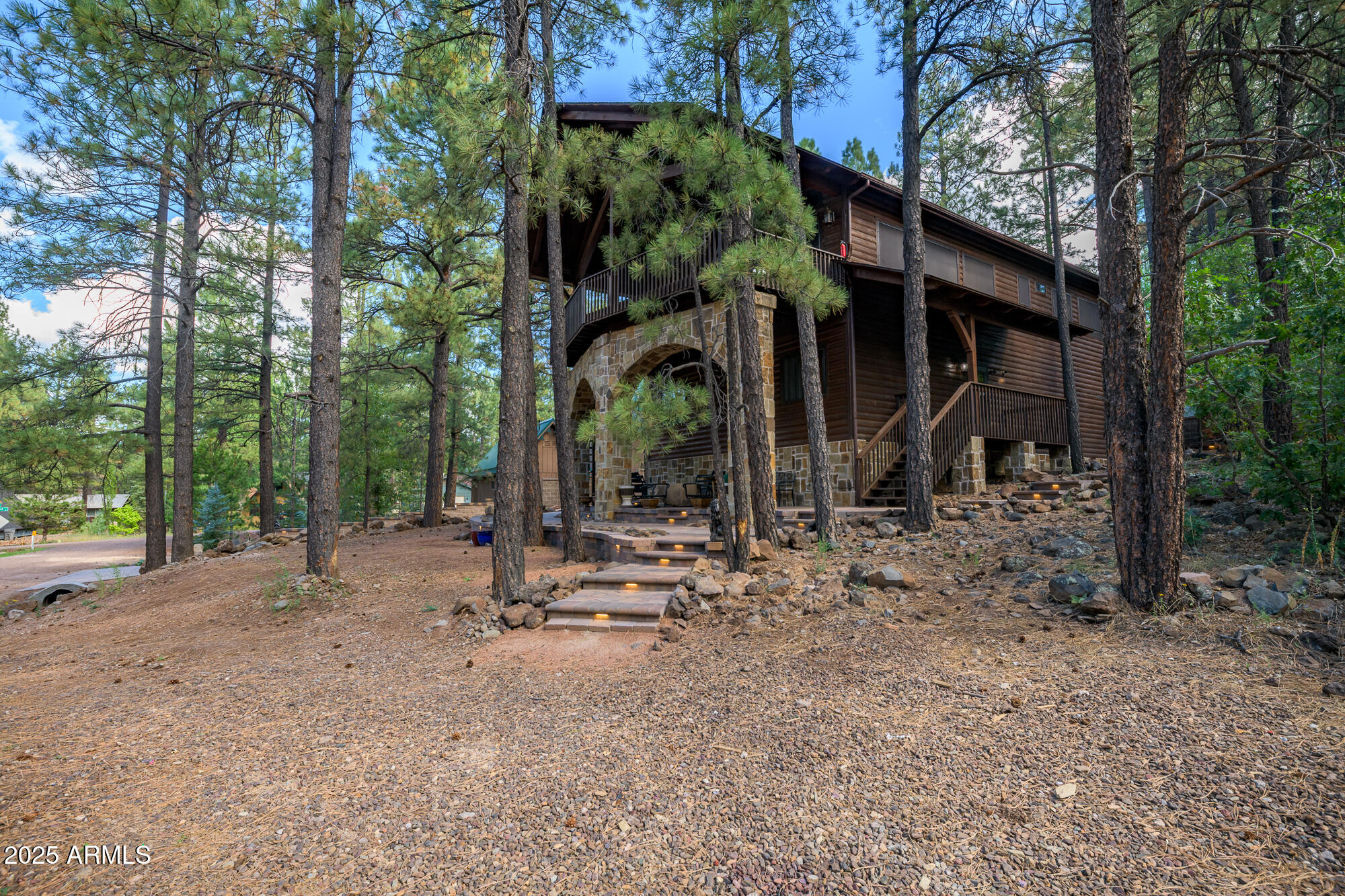 17385 MOUNTAINSIDE Place