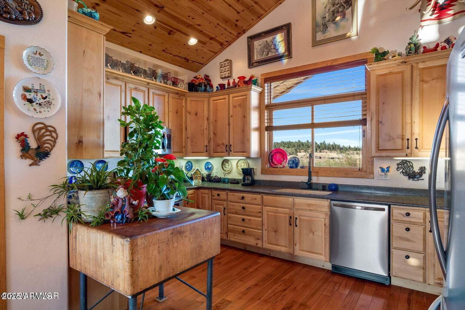 216 County Road 2311 --